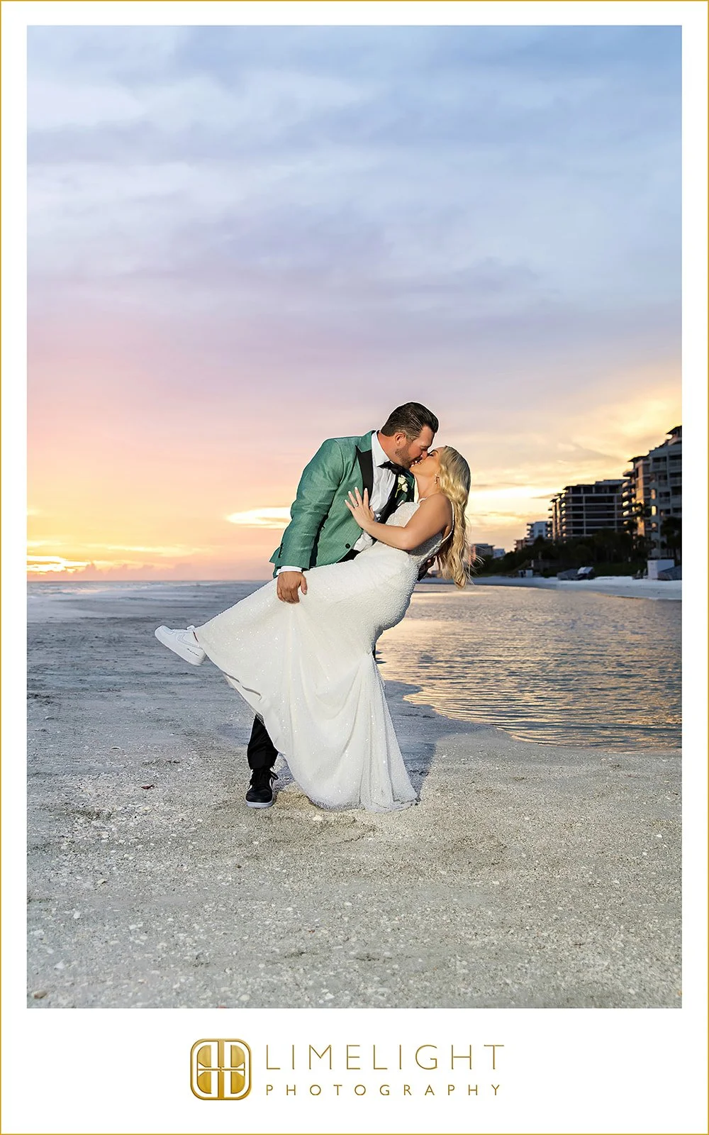 christy-brett-wedding-photography-the-resort-at-longboat-key-club-florida52.jpg