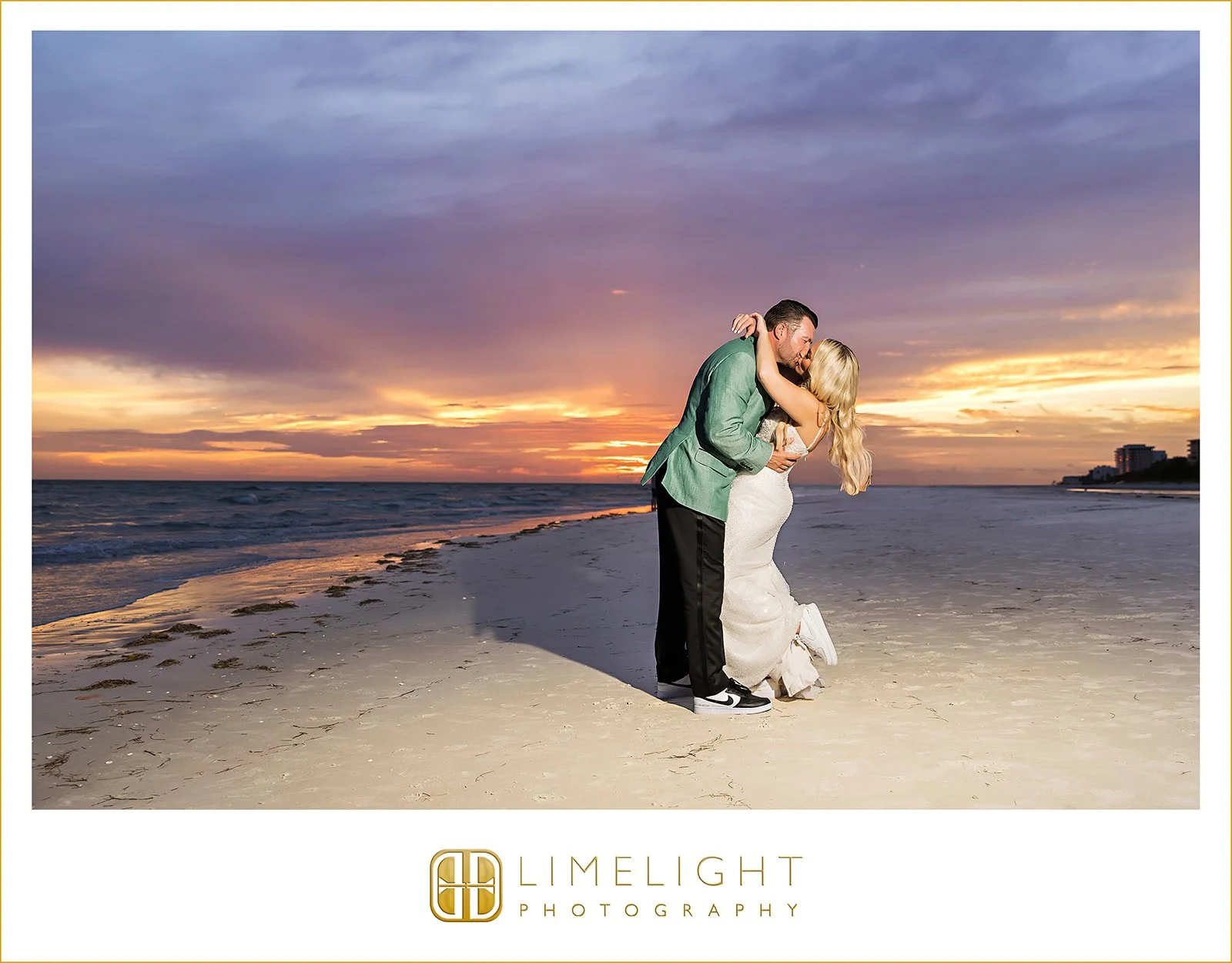 christy-brett-wedding-photography-the-resort-at-longboat-key-club-florida55.jpg