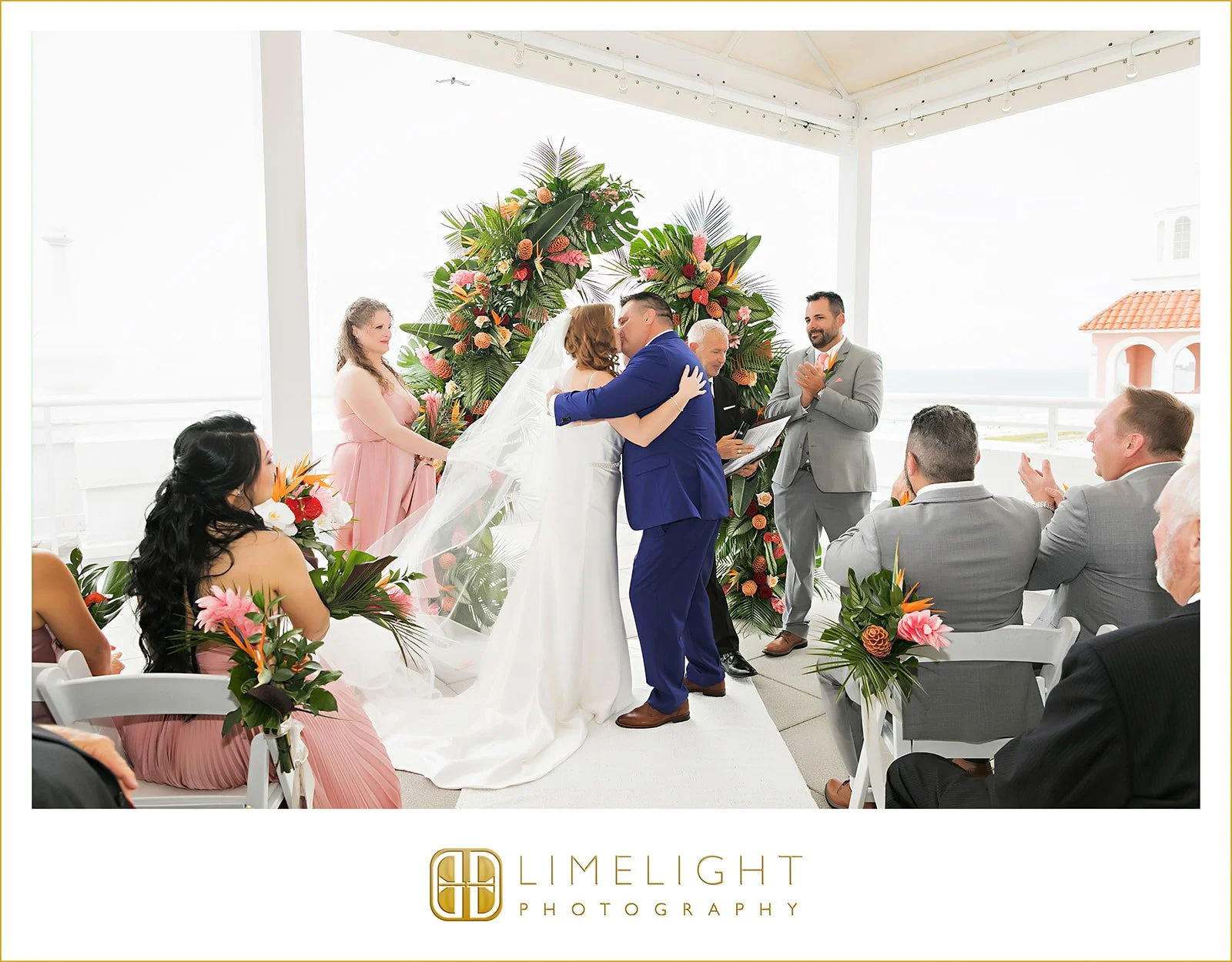 erica-justin-wedding-photography-don-cesar-florida30.jpg