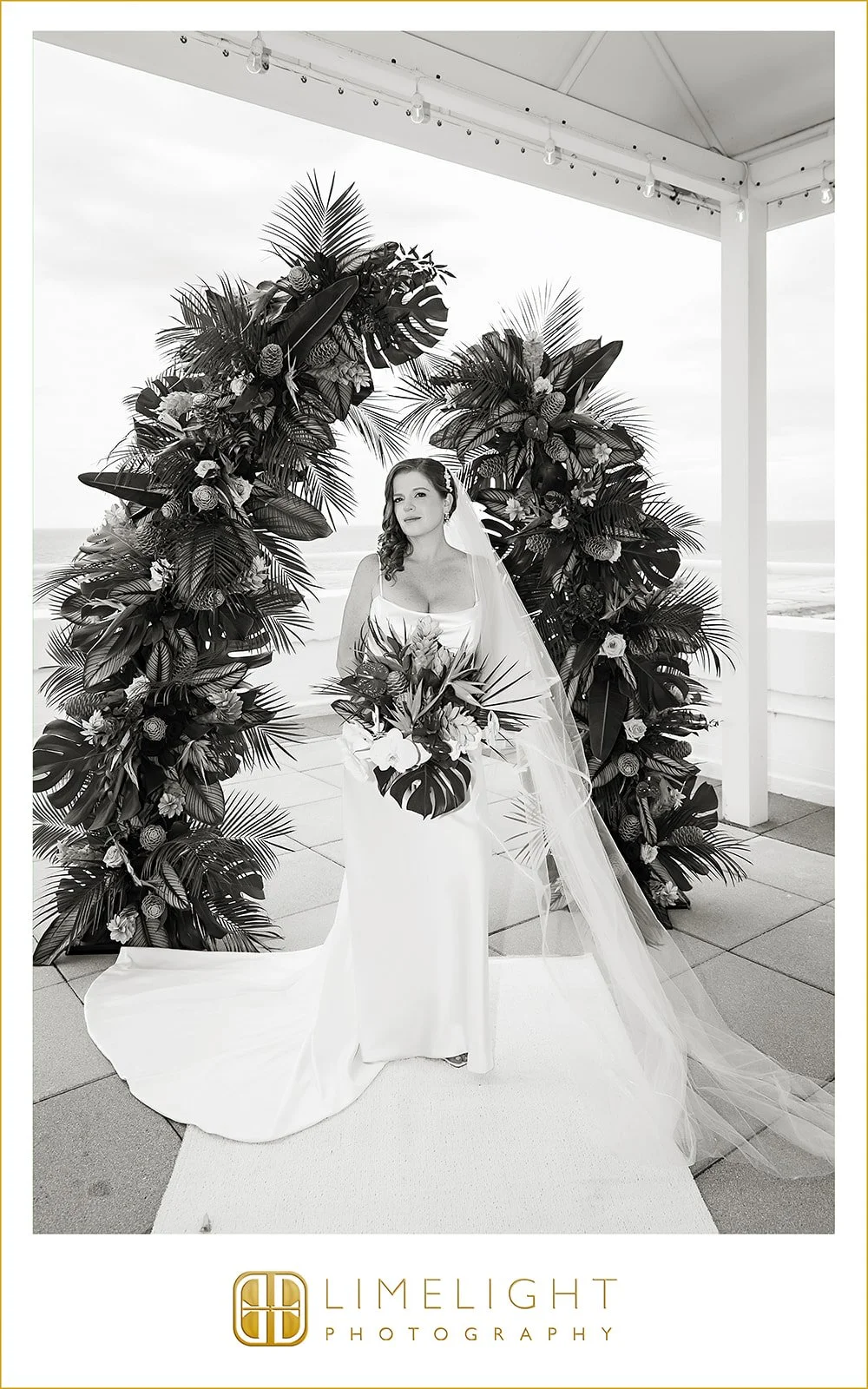 erica-justin-wedding-photography-don-cesar-florida31.jpg