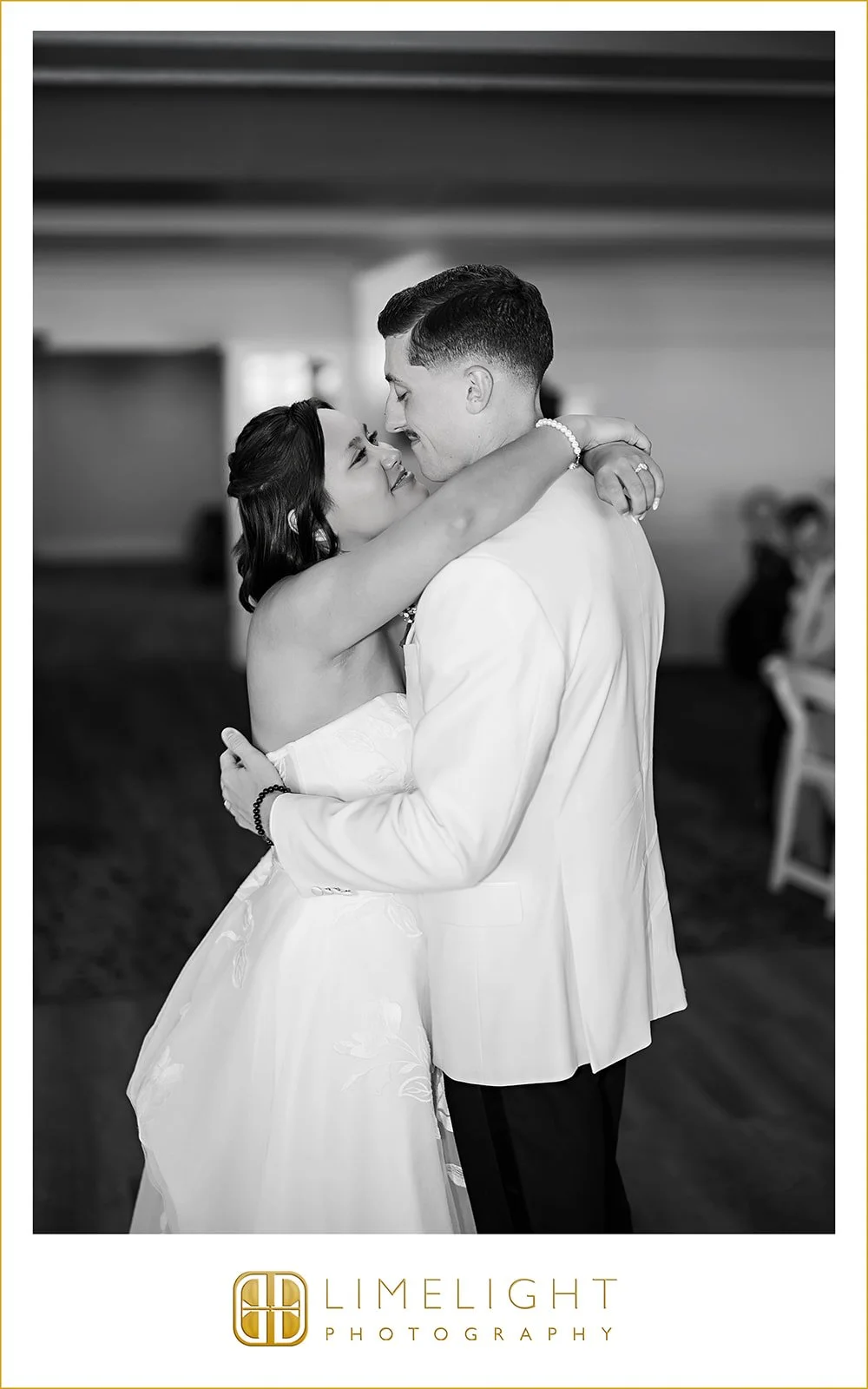 arianna-dylan-wedding-photography-lakewood-ranch-church-img-academy-golf-club-bradenton-florida48.jpg