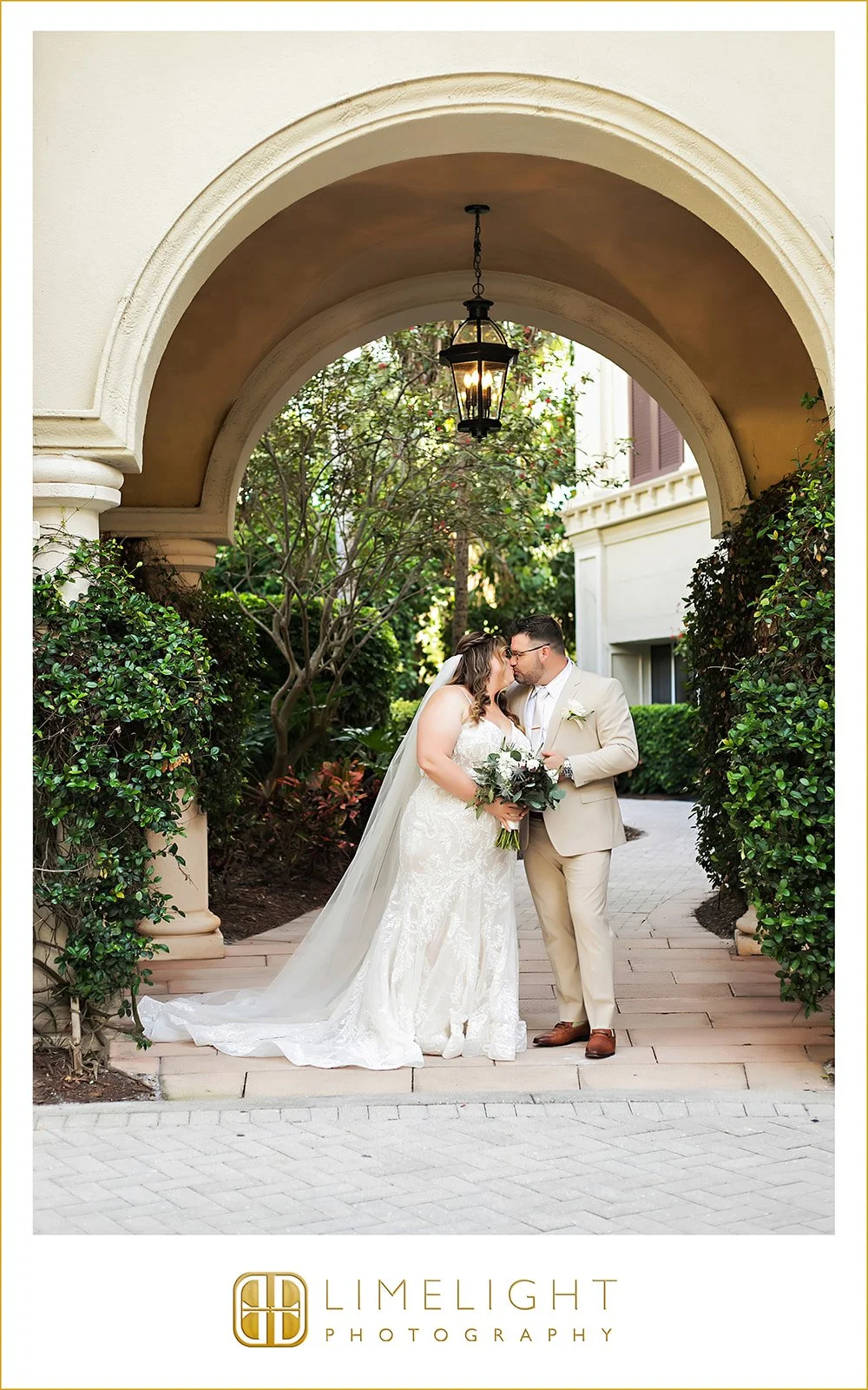 jessica-pete-wedding-photography-sale-e-pepe-marco-island-florida25.jpg