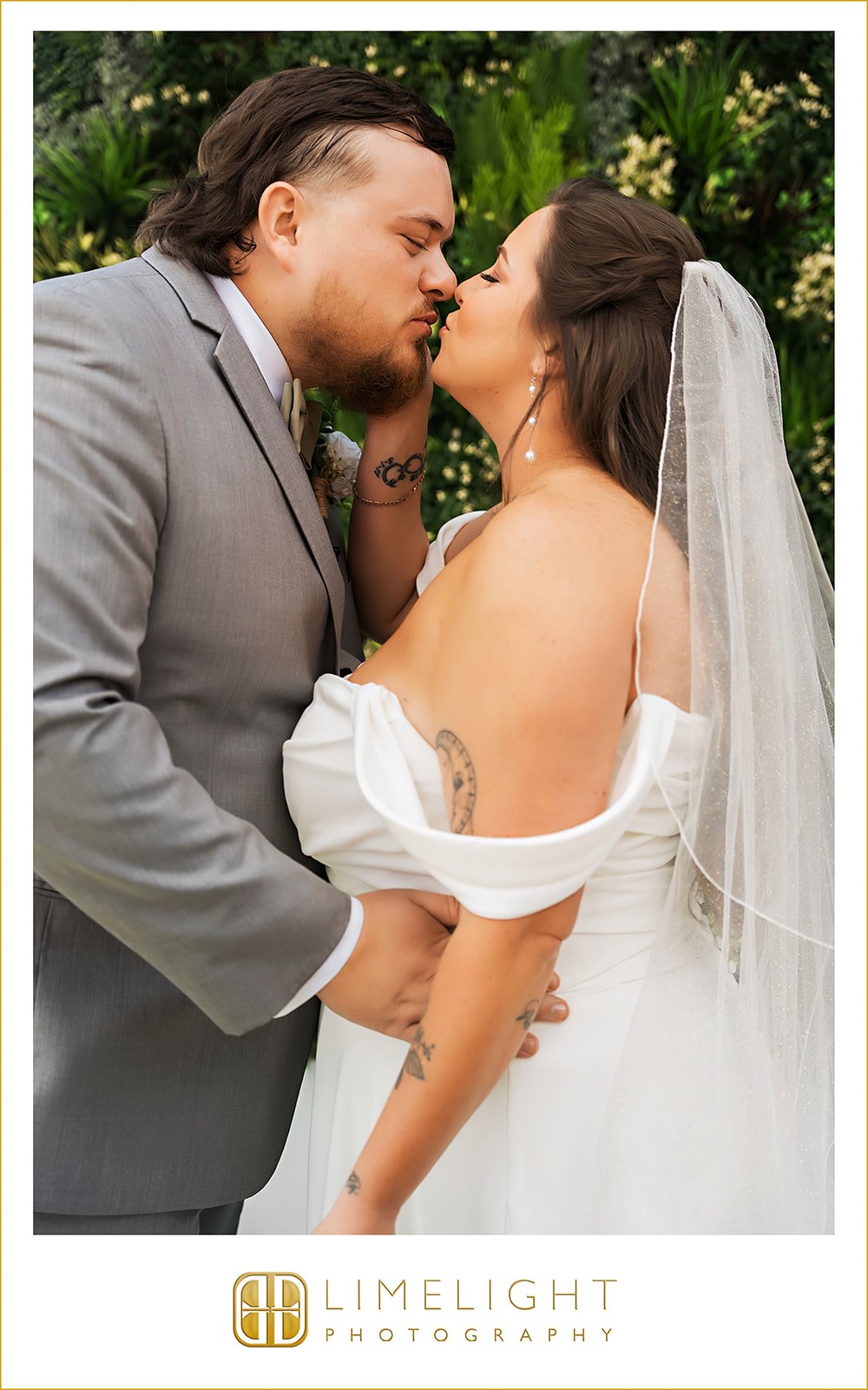 lexi-dylan-wedding-photography-yacht-starship-clearwater-florida22.jpg