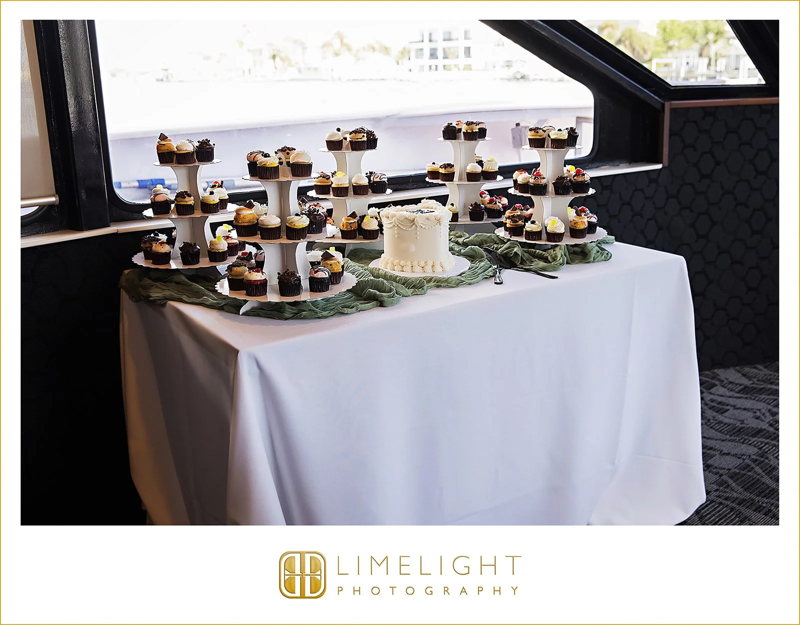 lexi-dylan-wedding-photography-yacht-starship-clearwater-florida29.jpg