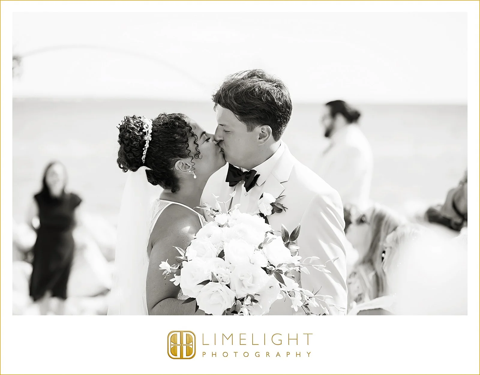 marie-duncan-wedding-photography-the-current-hotel-tampa-florida33.jpg