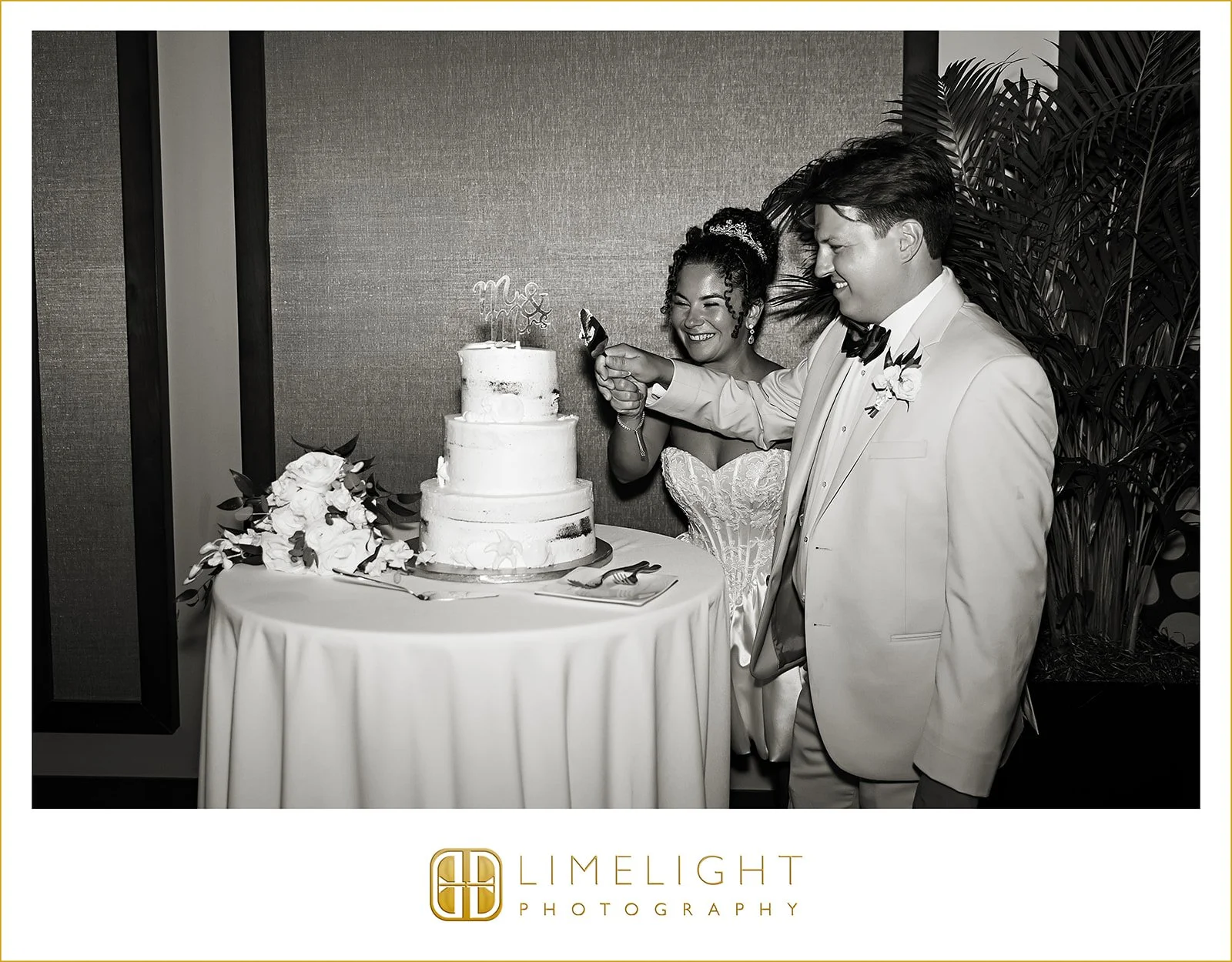 marie-duncan-wedding-photography-the-current-hotel-tampa-florida53.jpg