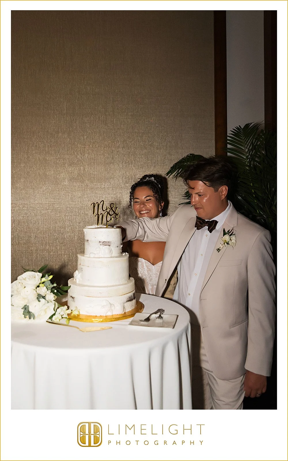 marie-duncan-wedding-photography-the-current-hotel-tampa-florida54.jpg