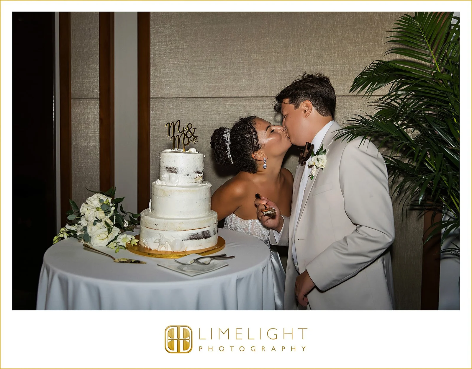 marie-duncan-wedding-photography-the-current-hotel-tampa-florida55.jpg