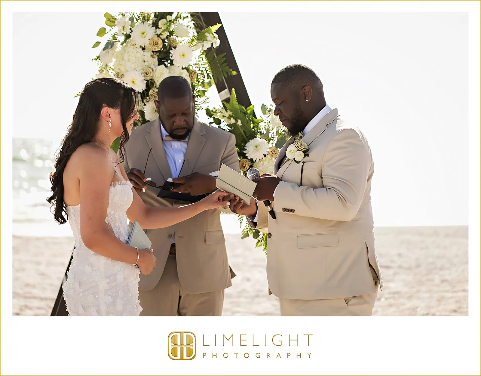sierra-de-lontay-wedding-photography-pass-a-grille-beach-st-pete-florida31.jpg