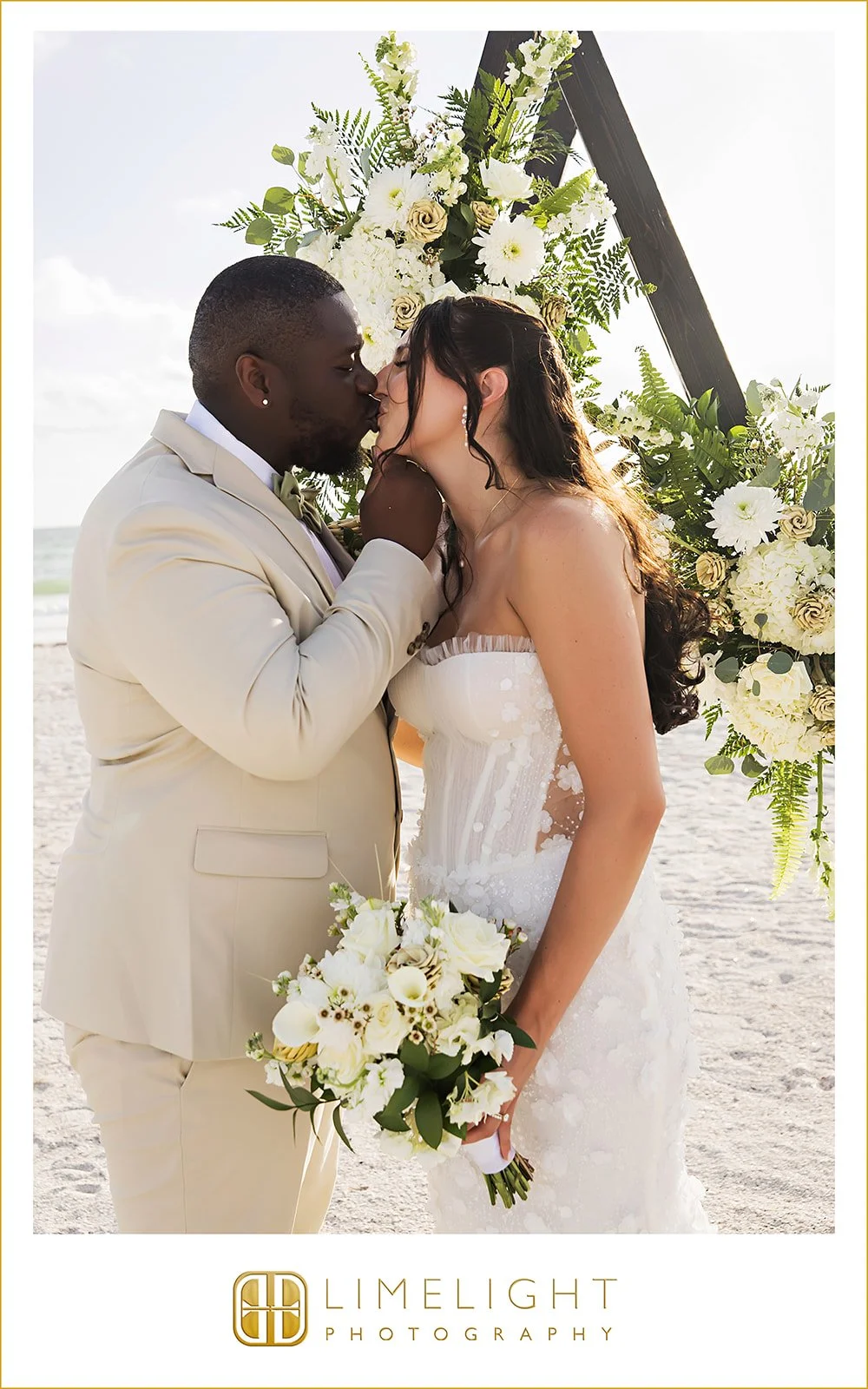 sierra-de-lontay-wedding-photography-pass-a-grille-beach-st-pete-florida38.jpg