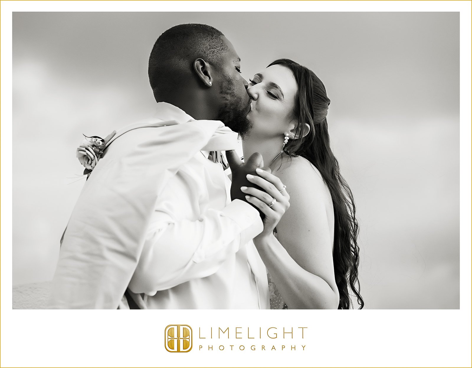 sierra-de-lontay-wedding-photography-pass-a-grille-beach-st-pete-florida68.jpg