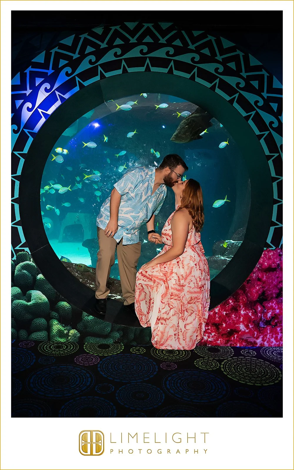 Bridgette-brantley-engagement-photography-the-florida-aquarium-florida8.jpg