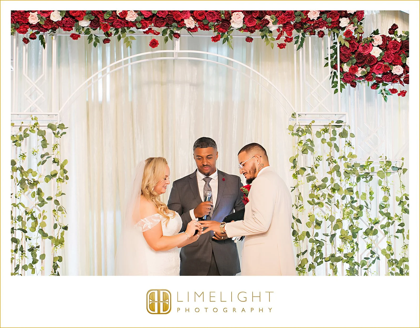 richelle-pete-wedding-photography-paradise-spring-court-lithia-florida46.jpg