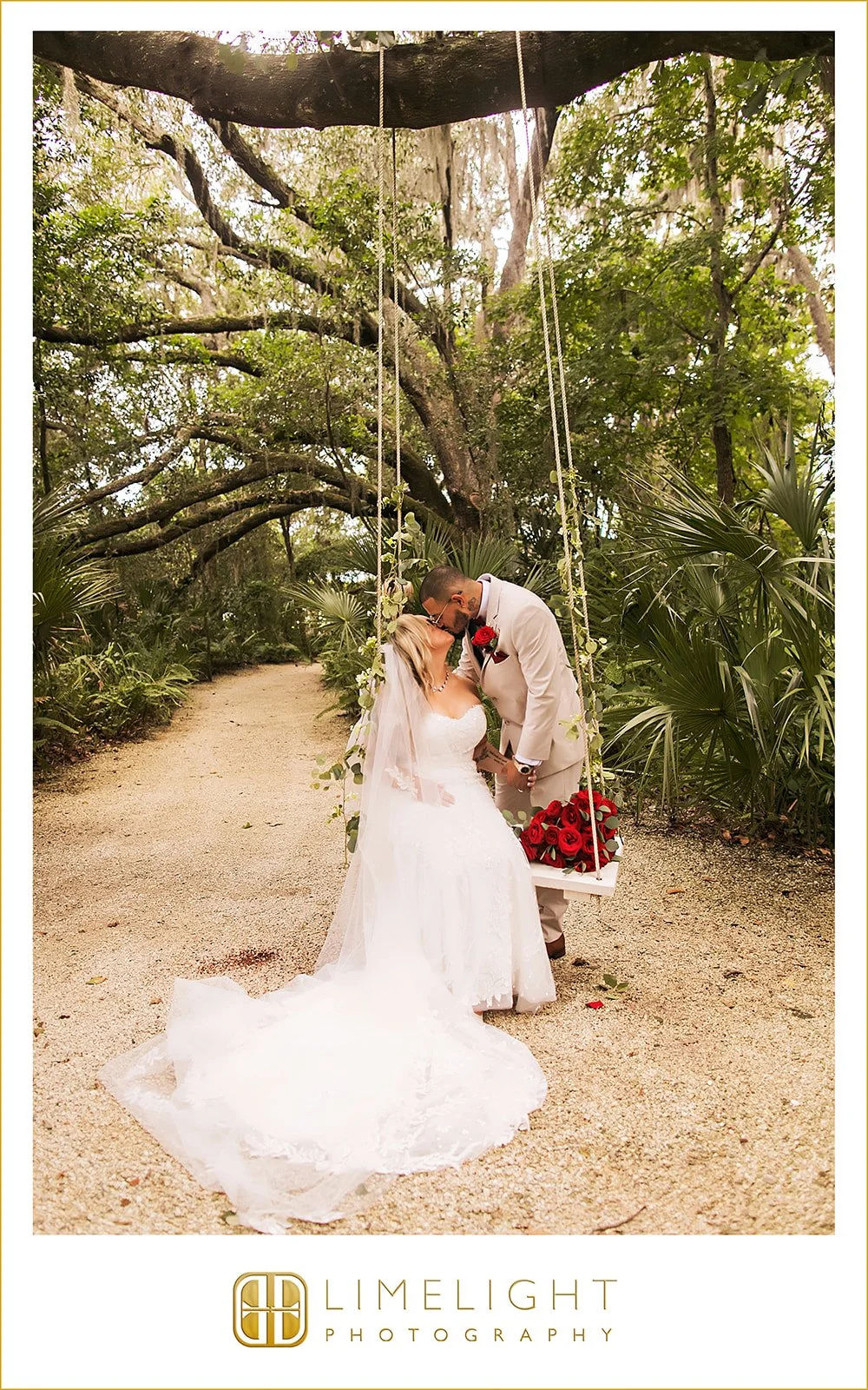 richelle-pete-wedding-photography-paradise-spring-court-lithia-florida53.jpg