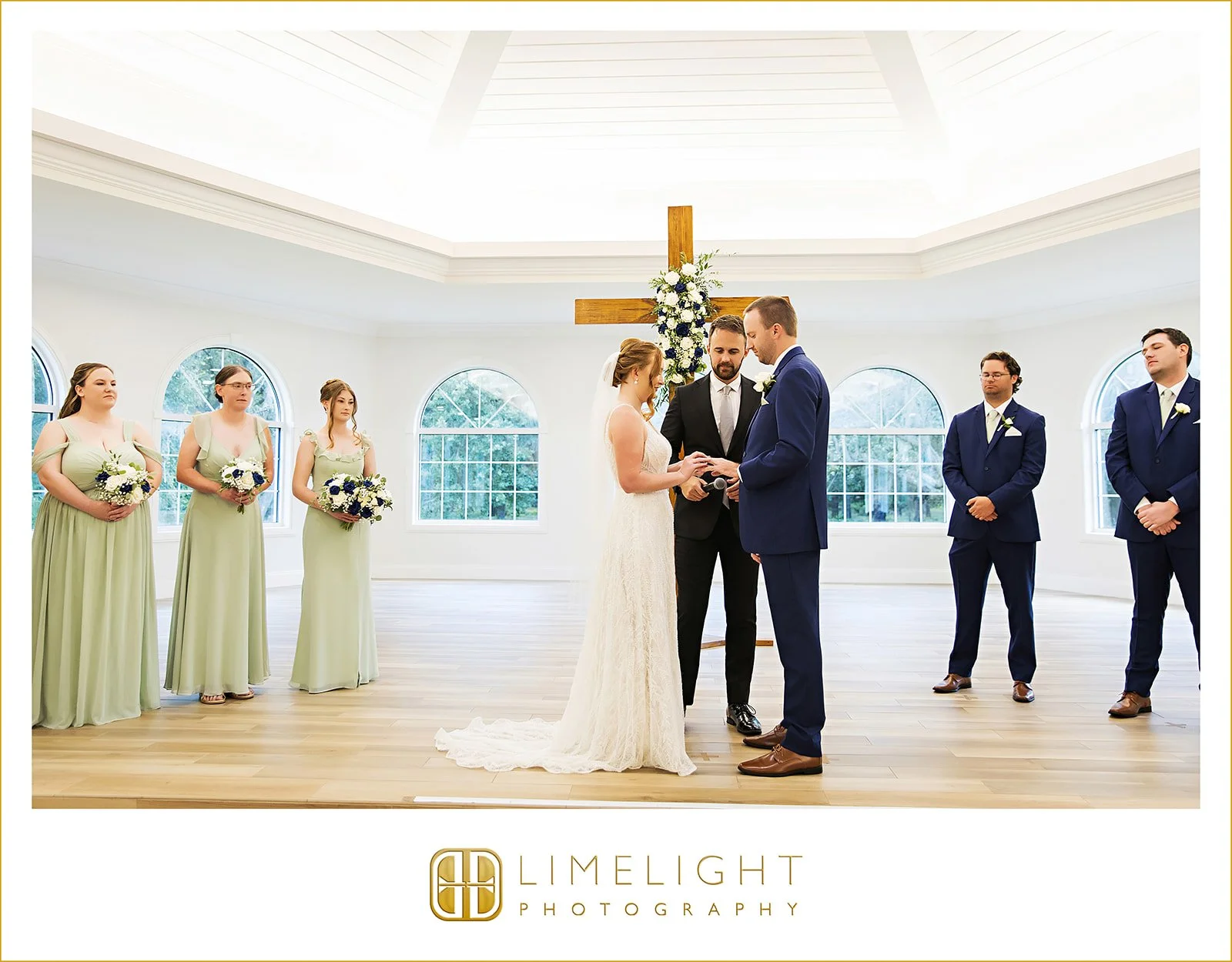 jenna-holden-wedding-photography-harborside-chapel-safety-harbor-station-house-st-pete-florida26.jpg