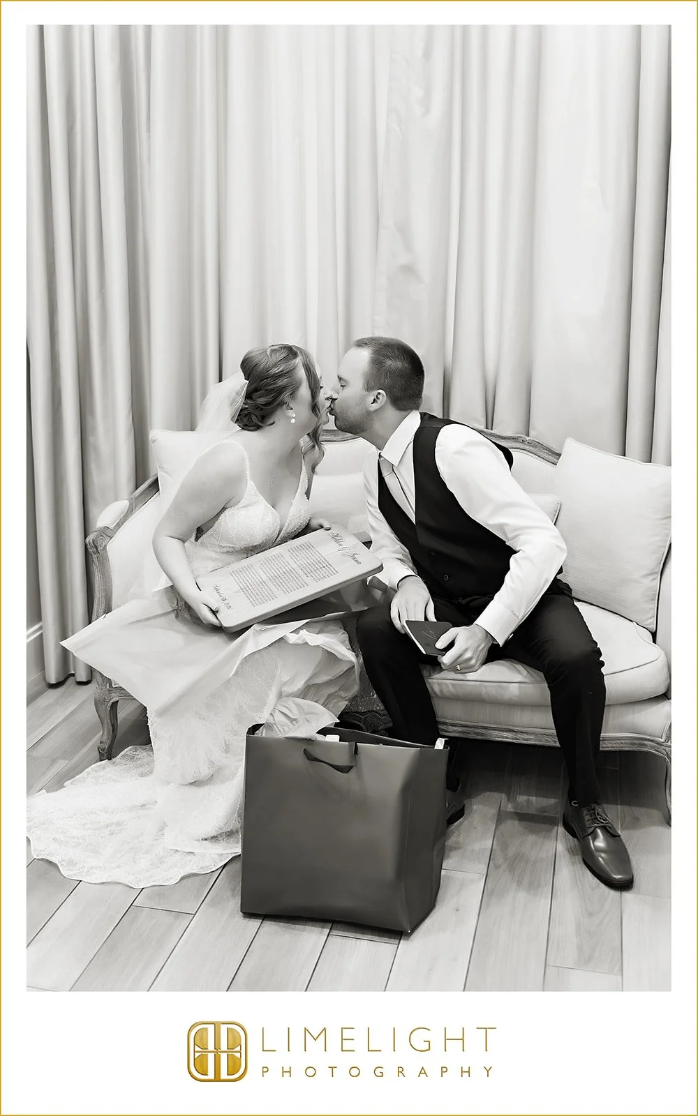 jenna-holden-wedding-photography-harborside-chapel-safety-harbor-station-house-st-pete-florida31.jpg