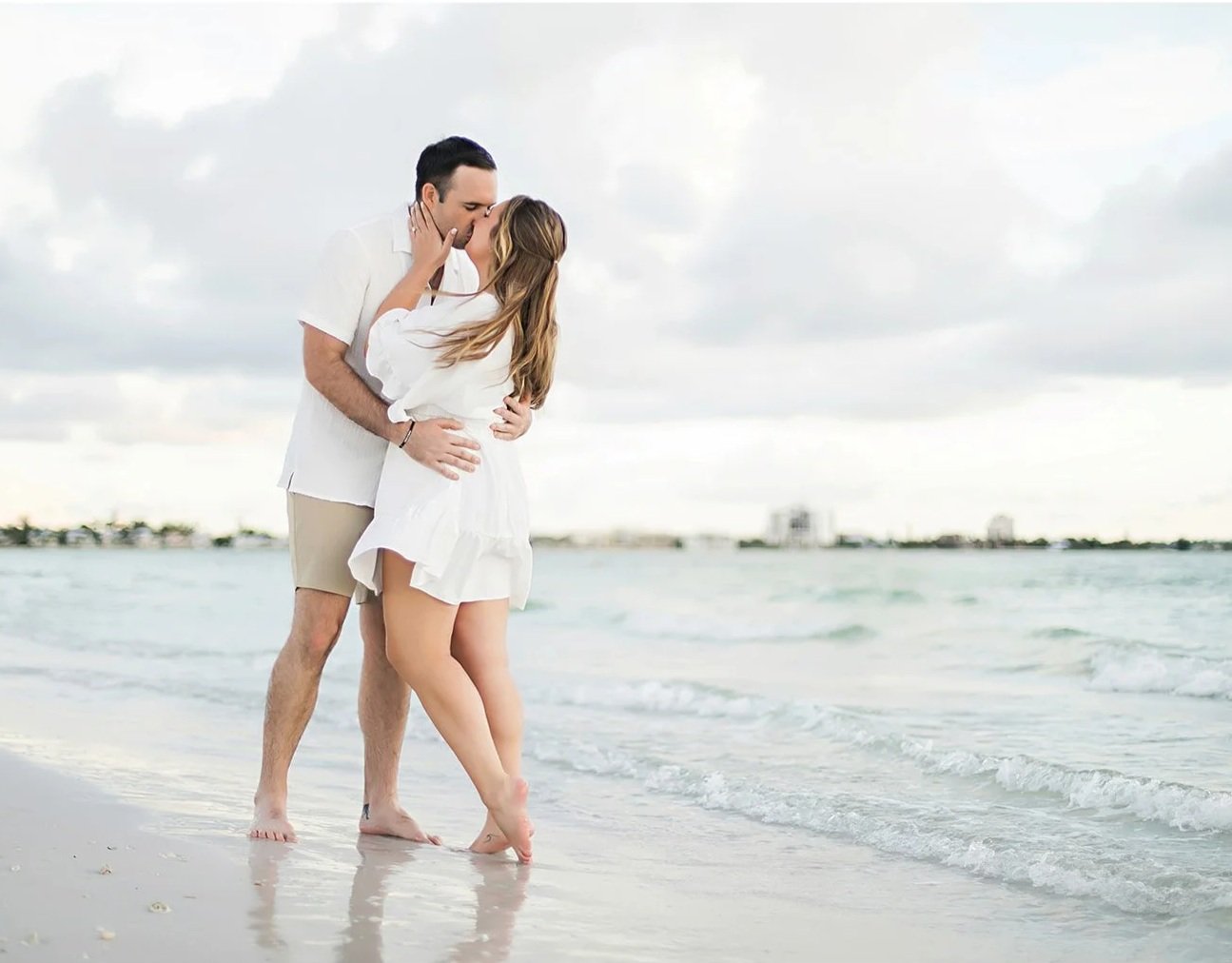 Amanda + Ryan Step Into The Limelight | St. Armands Circle &amp; Lido Beach | Sarasota, FL