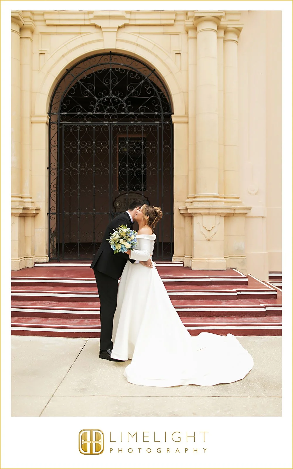 amanda-ryan-wedding-day-photography-lakewood-Ranch-and-sarasota-county-courthouse-florida18.jpg