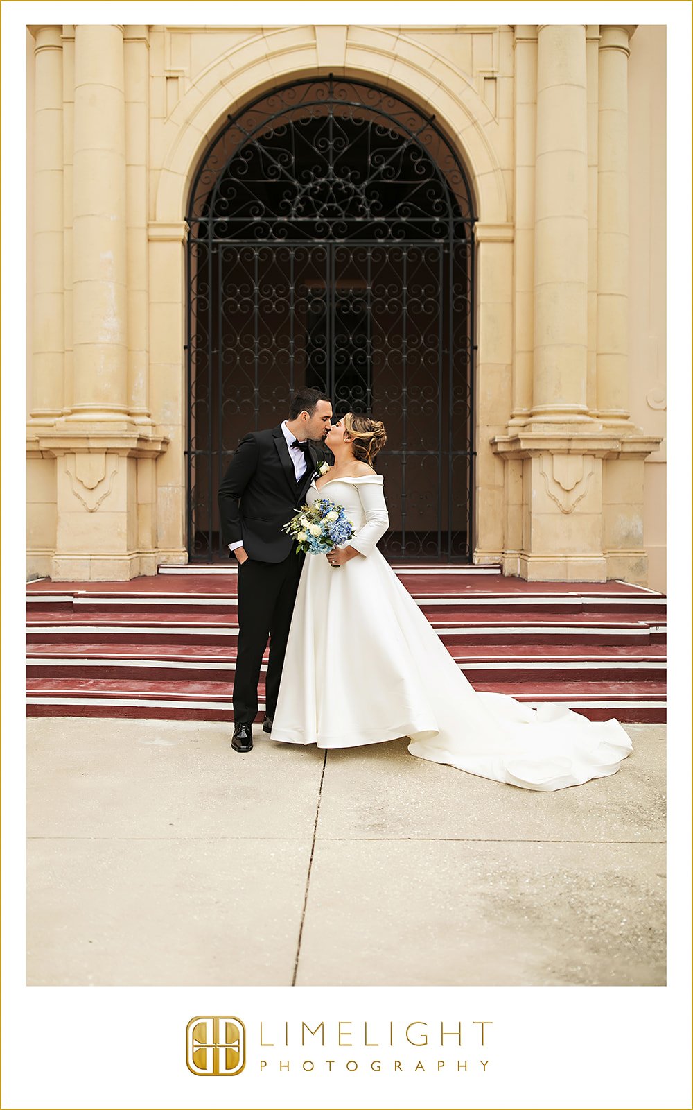 amanda-ryan-wedding-day-photography-lakewood-Ranch-and-sarasota-county-courthouse-florida20.jpg