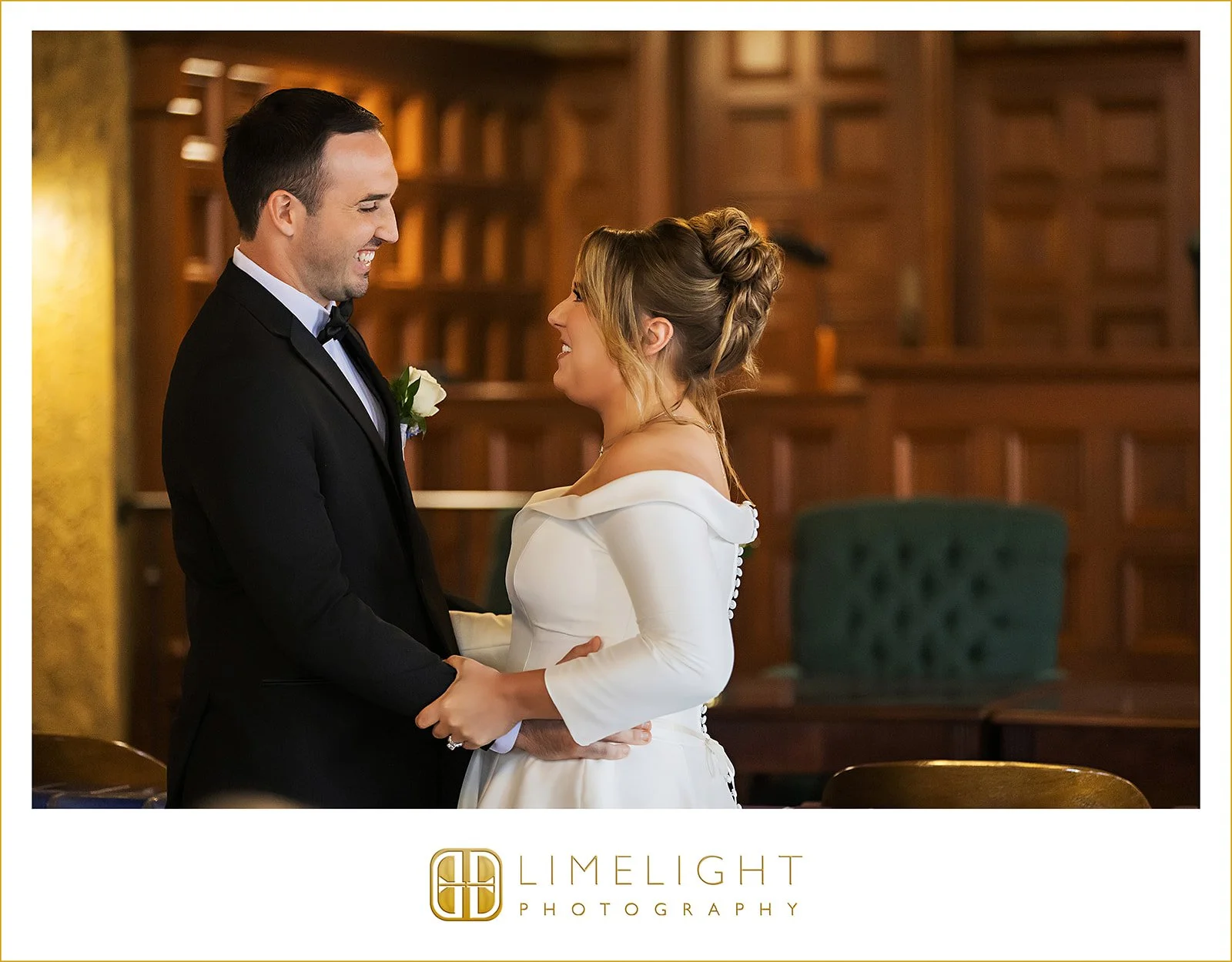 amanda-ryan-wedding-day-photography-lakewood-Ranch-and-sarasota-county-courthouse-florida30.jpg