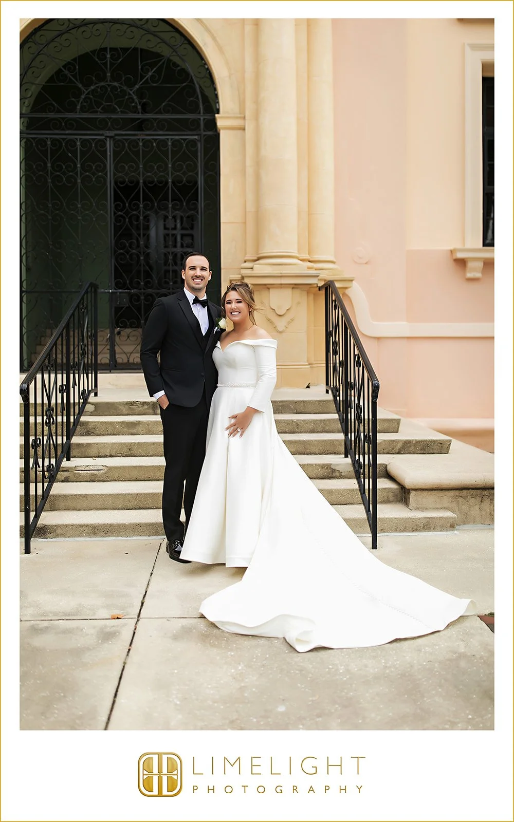 amanda-ryan-wedding-day-photography-lakewood-Ranch-and-sarasota-county-courthouse-florida36.jpg