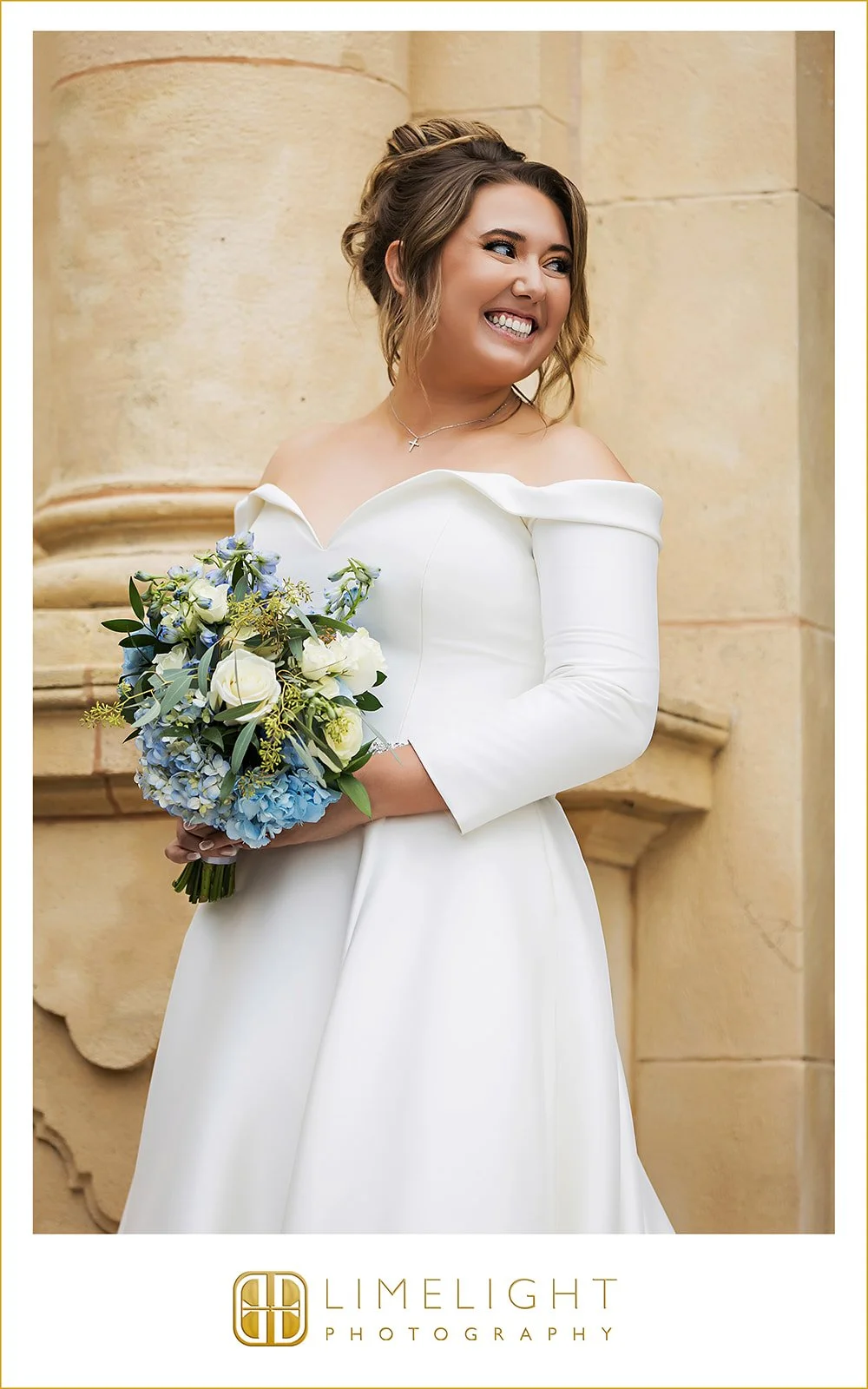 amanda-ryan-wedding-day-photography-lakewood-Ranch-and-sarasota-county-courthouse-florida38.jpg