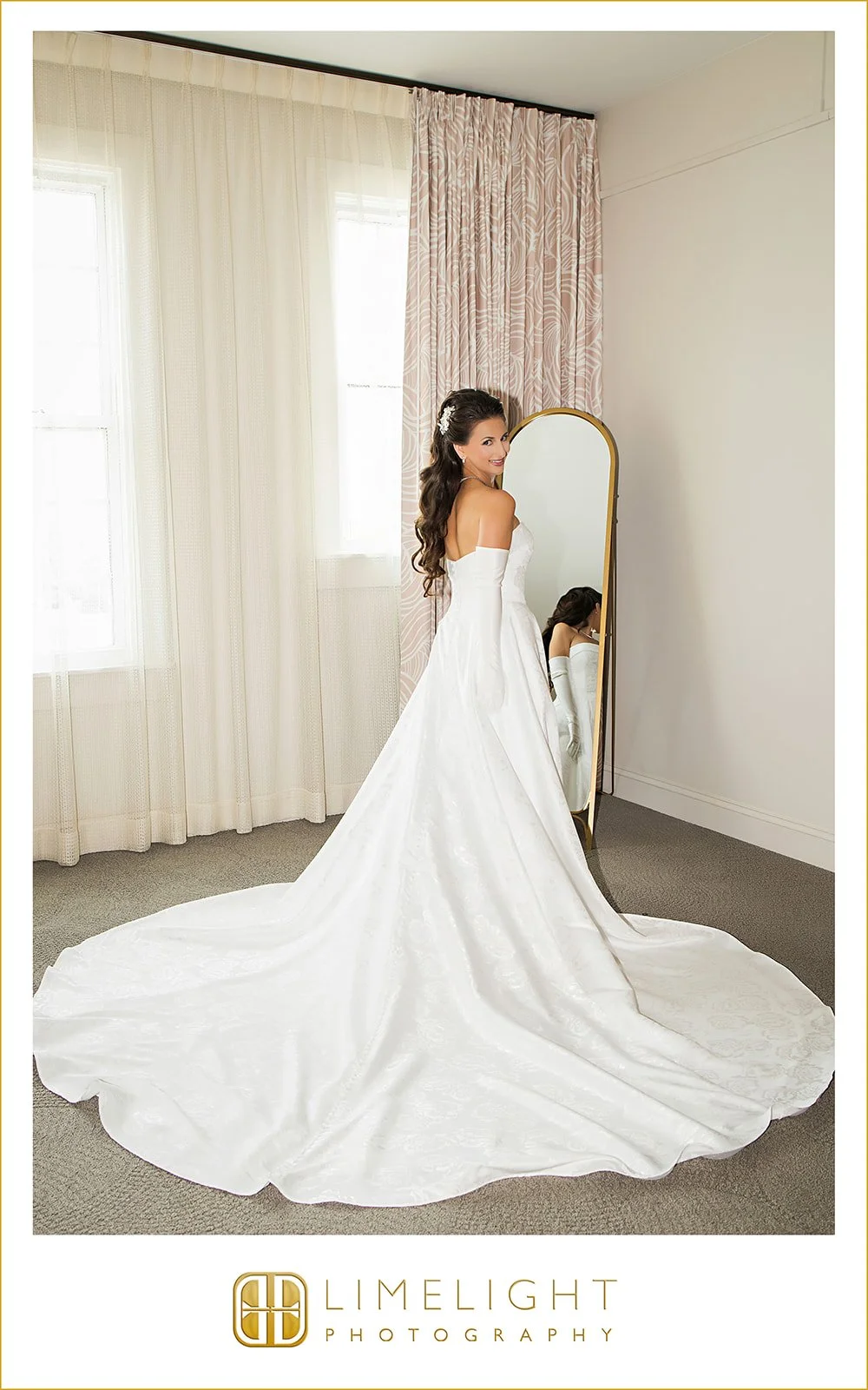 britney-ryan-wedding-day-photography-the-don-cesar-st-pete-florida18.jpg