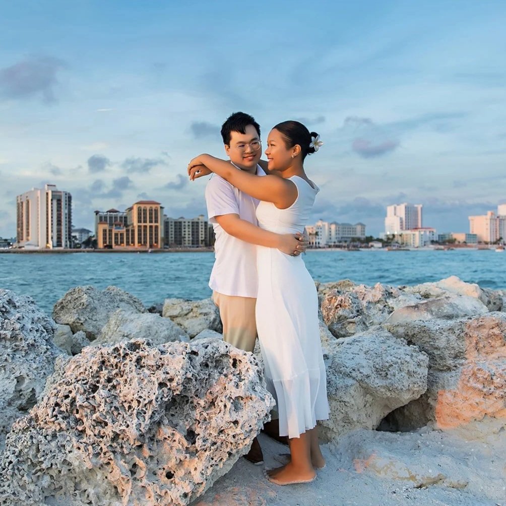 stephanie-min-sand-key-park-clearwater-beach-engagement-photography9.jpg