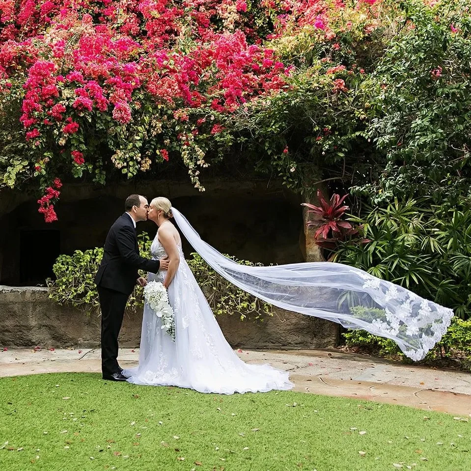 amy-and-derek-sunken-gardens-st-pete-wedding-photography18.jpg