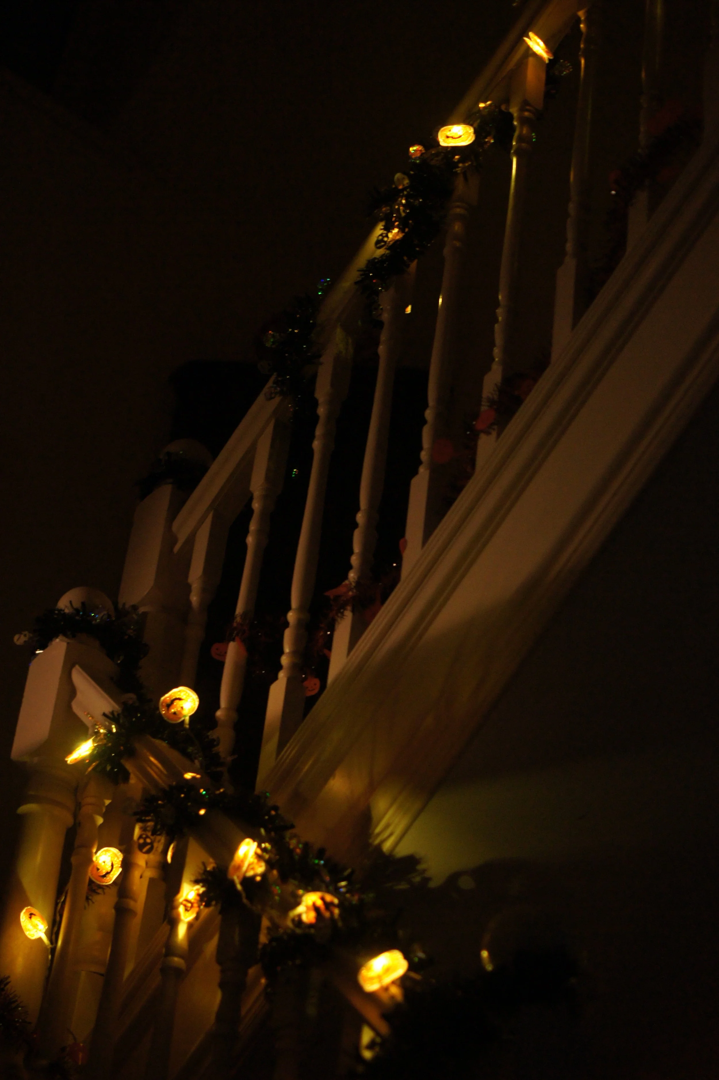 halloweendecor.jpg