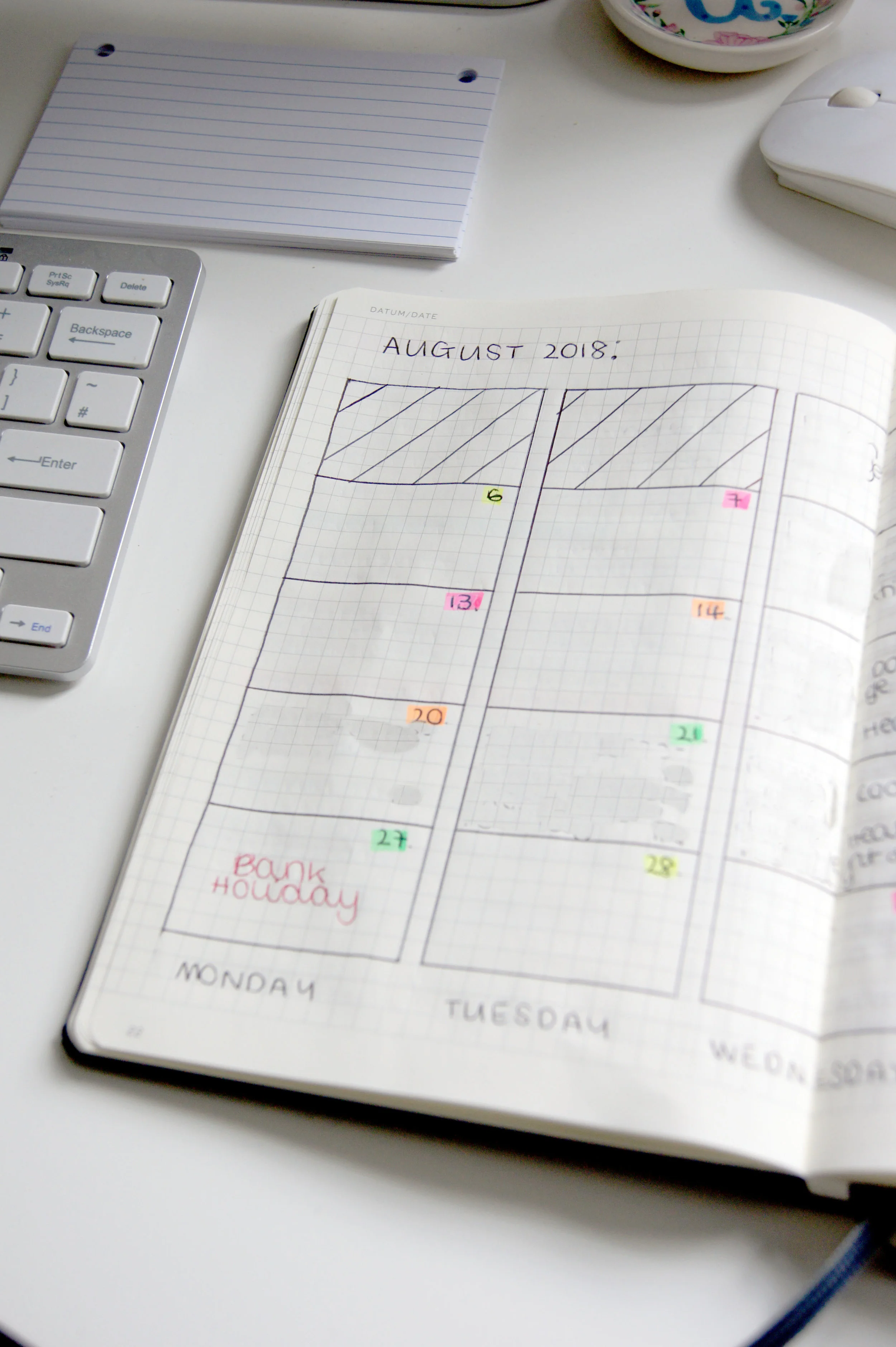 workbujo.jpg