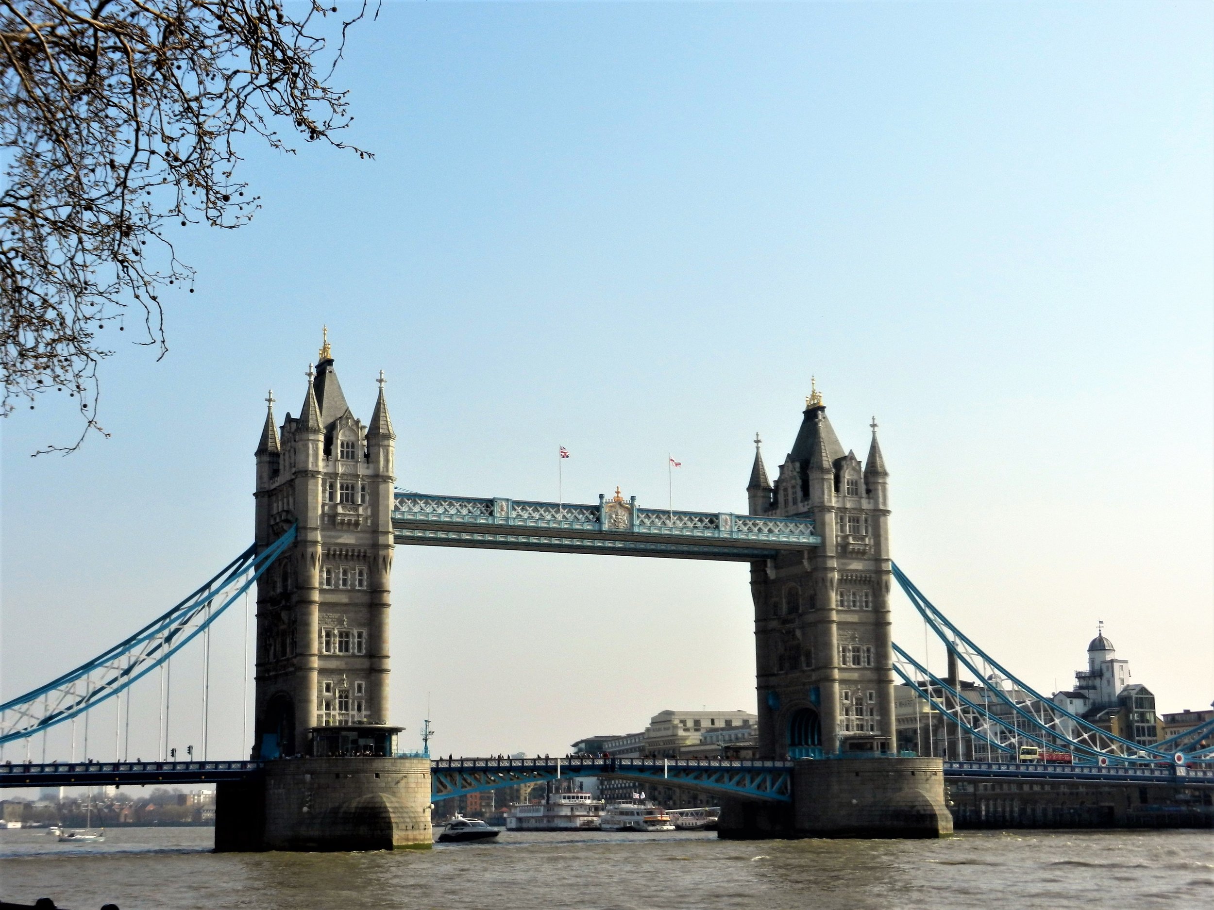 Tower of London Bridge(1).jpg