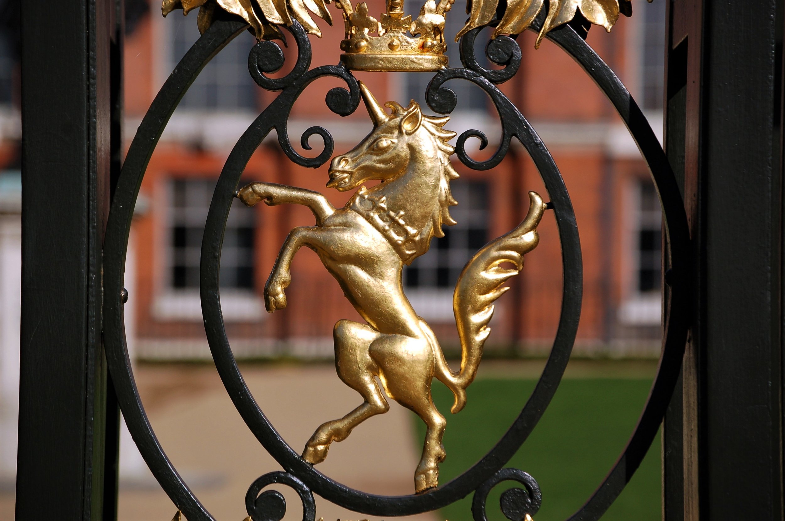 Kensington Palace Gate.jpg