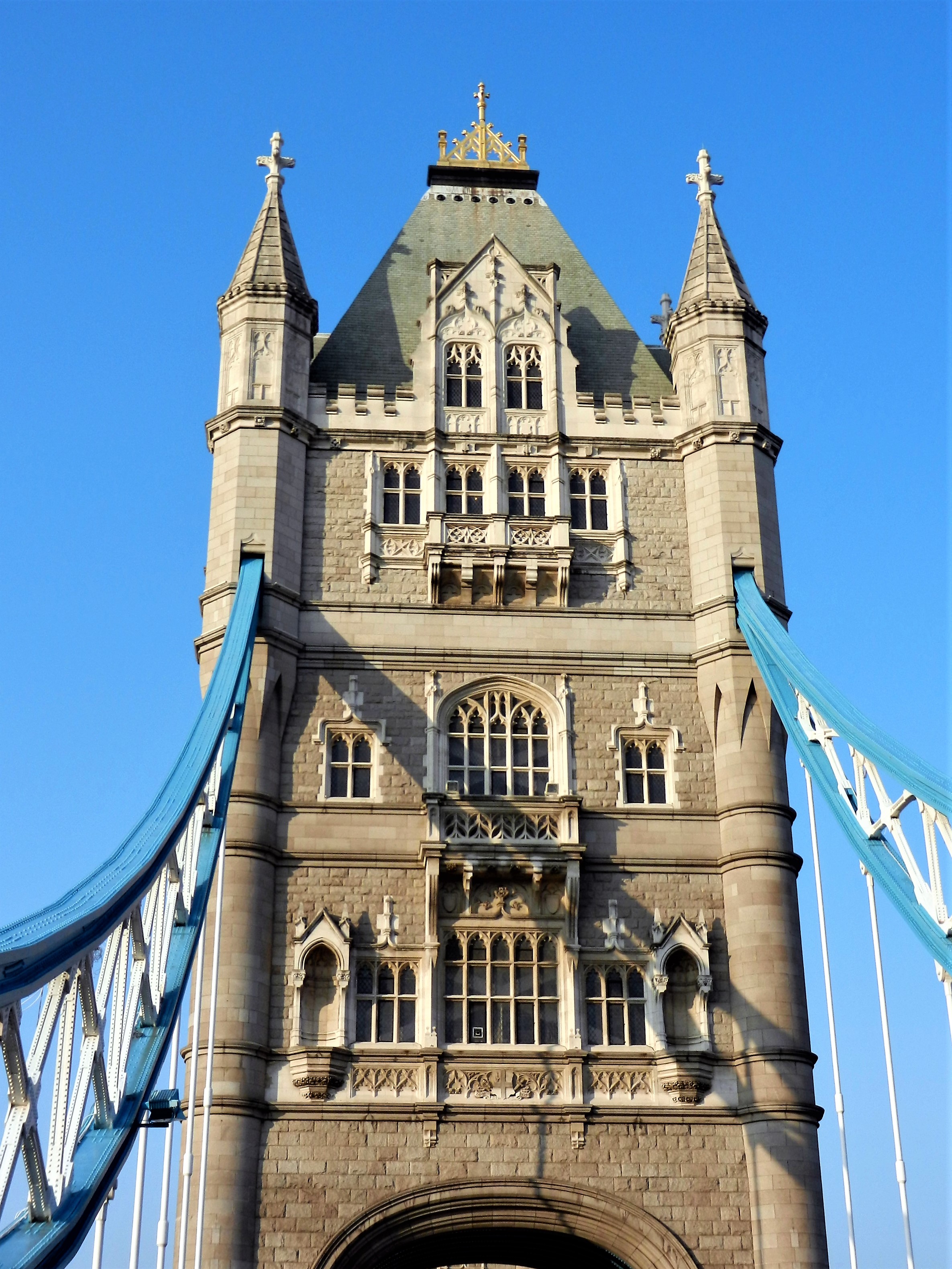 Tower Bridge Span.jpg