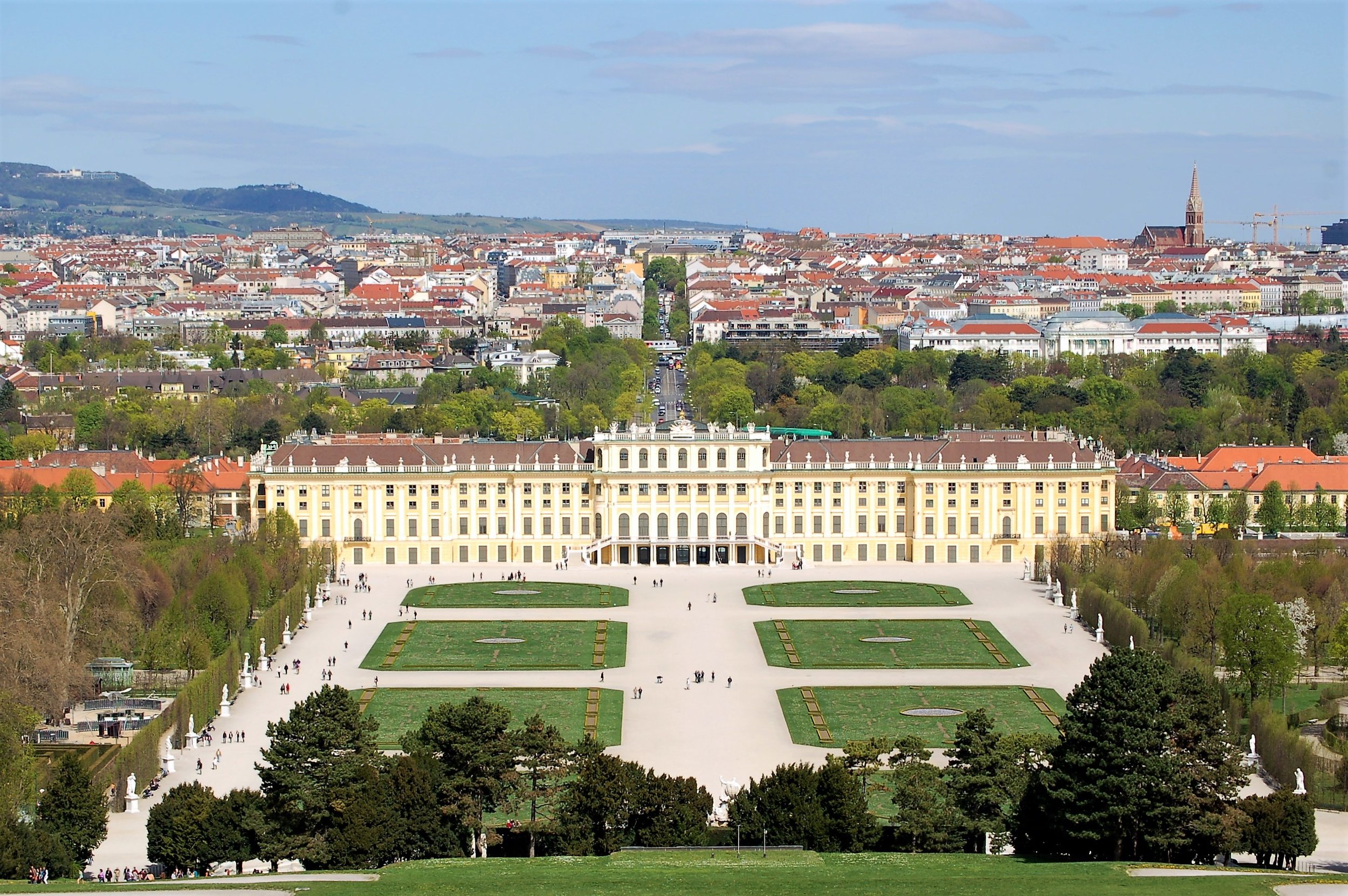 Schonbrunn Palace.jpg