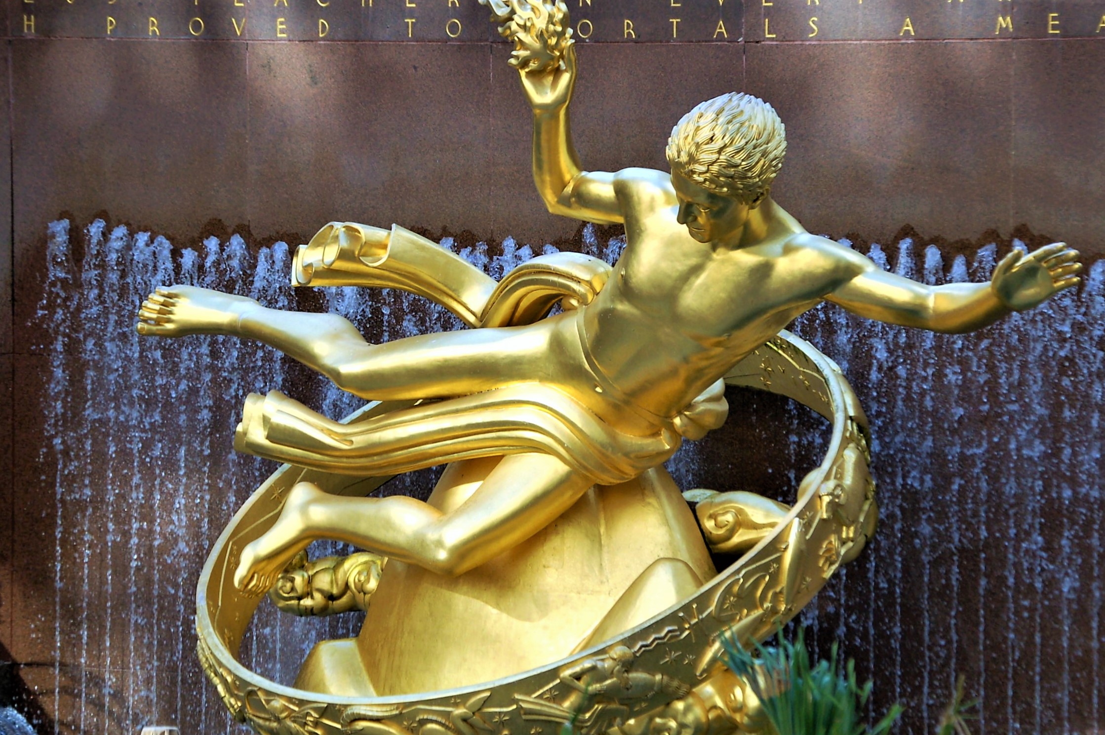 Prometheus at Rockefellar Center.jpg