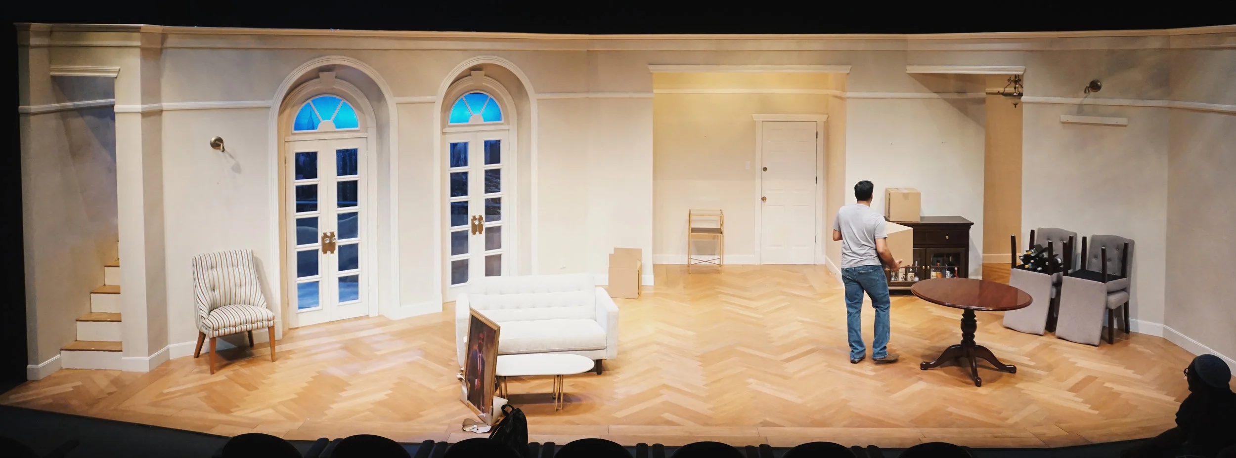 Scene 4.1.jpg