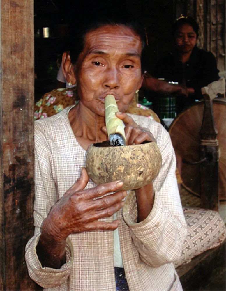 cheroot.jpg