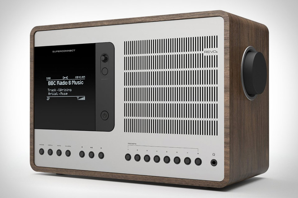 revo-superconnect-radio.jpg