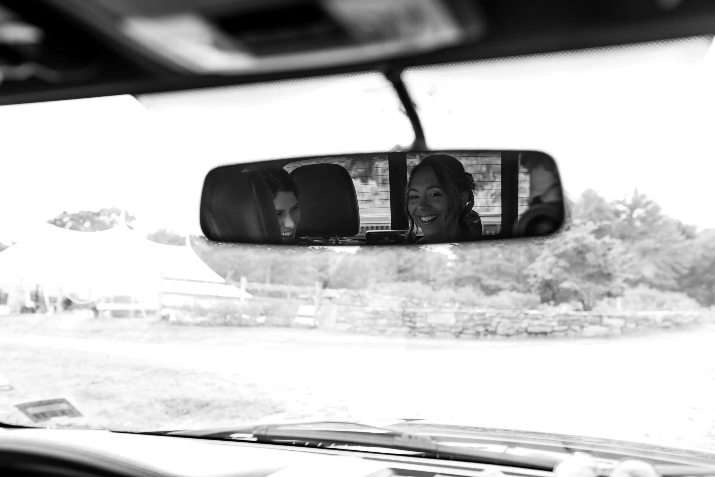 maine wedding photography_bride and groom portraits_vinatage car-26.jpg