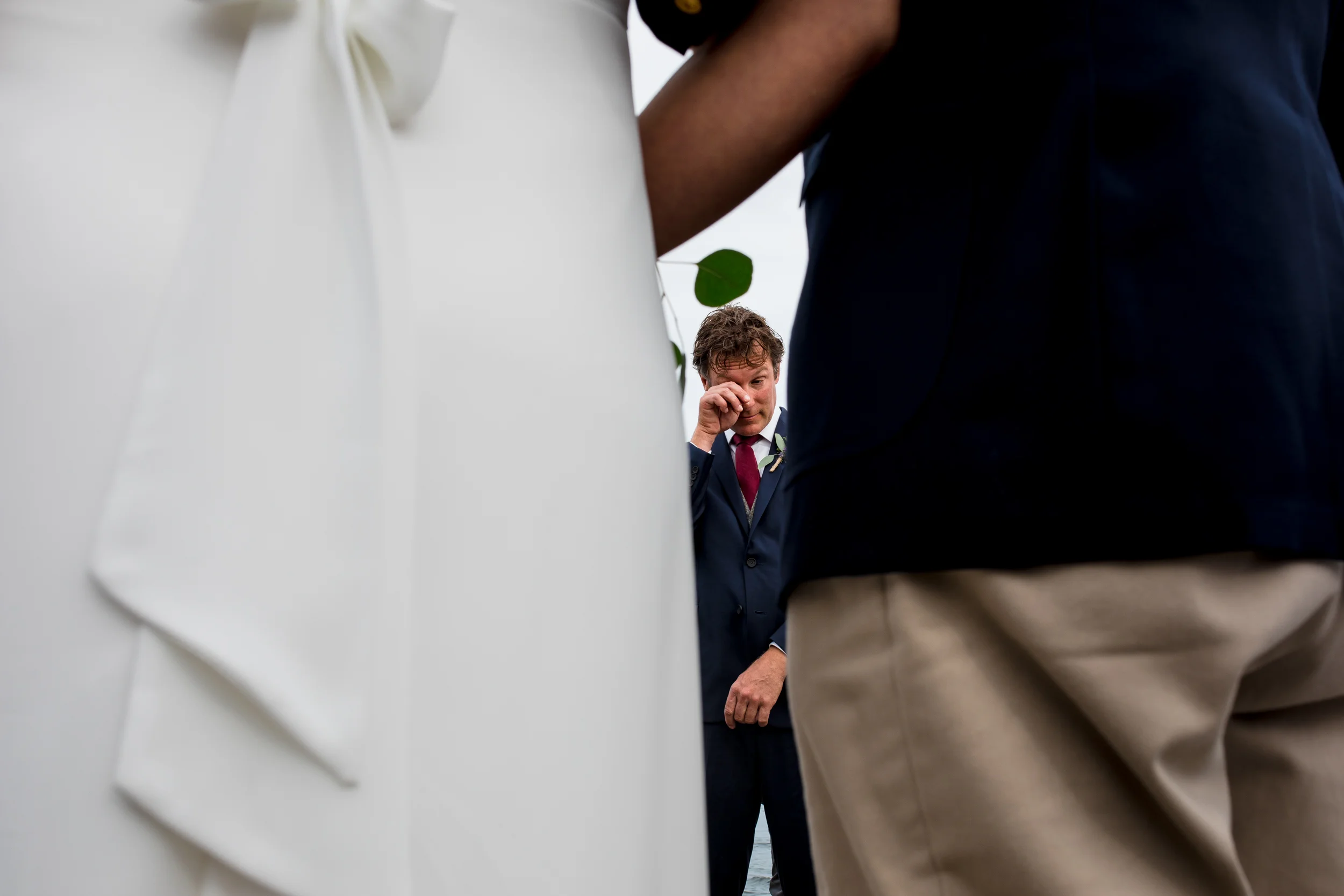 maine wedding photography_bride and groom portraits_vinatage car-36.jpg