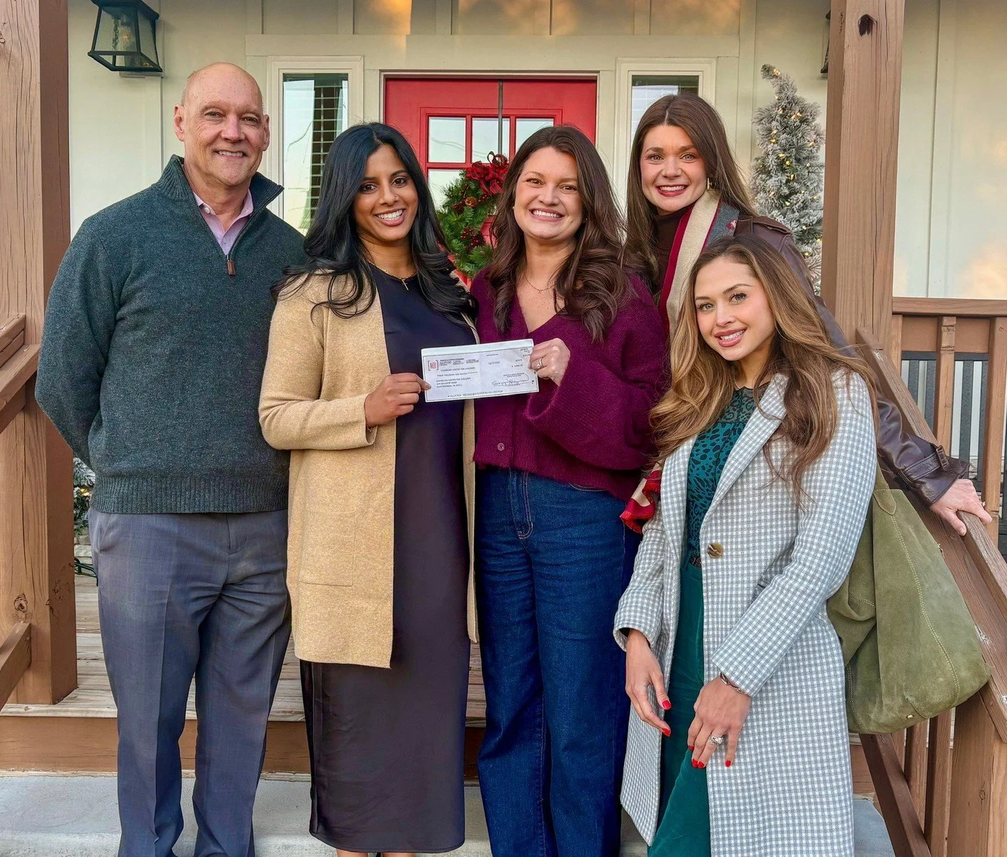 Giving back starts from within. ❤️⁠
Through our employee recognition and appreciation initiatives, NOI is proud to support local Isaiah 117 House locations across the communities we serve.⁠
&bull;⁠
&bull;⁠
&bull;⁠
#isaiah117 #givingback #nashvilleoff