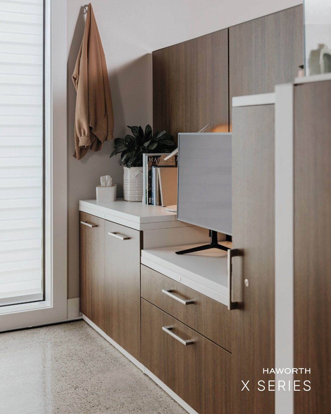 Built to support active workflows, X Series delivers secure, intuitive storage that enables fast and seamless interactions. From healthcare and education to government spaces, reliability isn&rsquo;t just preferred, it&rsquo;s essential. X Series pro