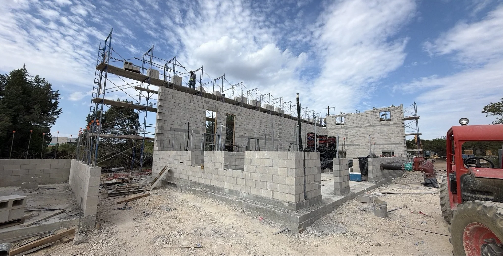 Commercial CMU block wall