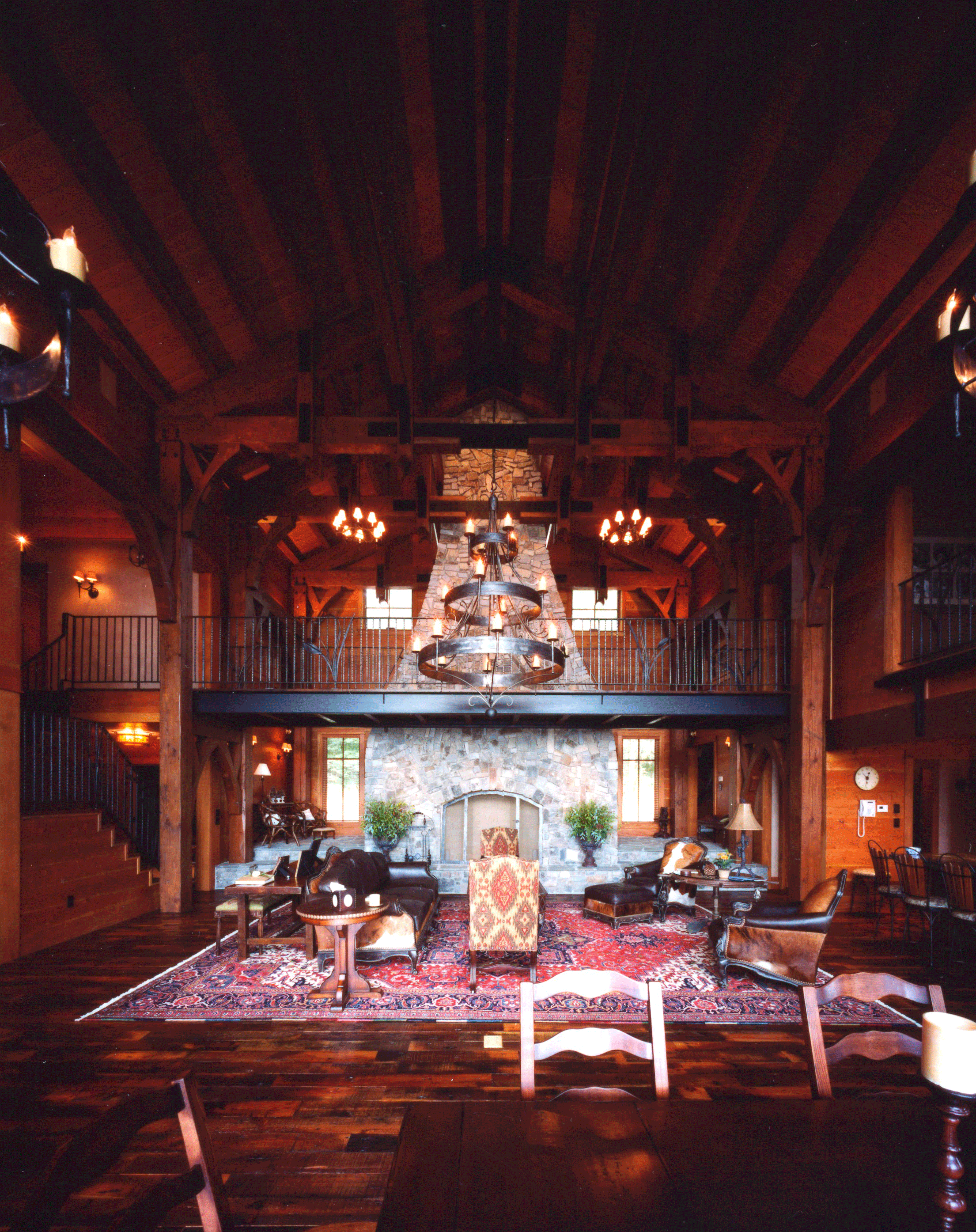 Dining-towards-fireplace.png