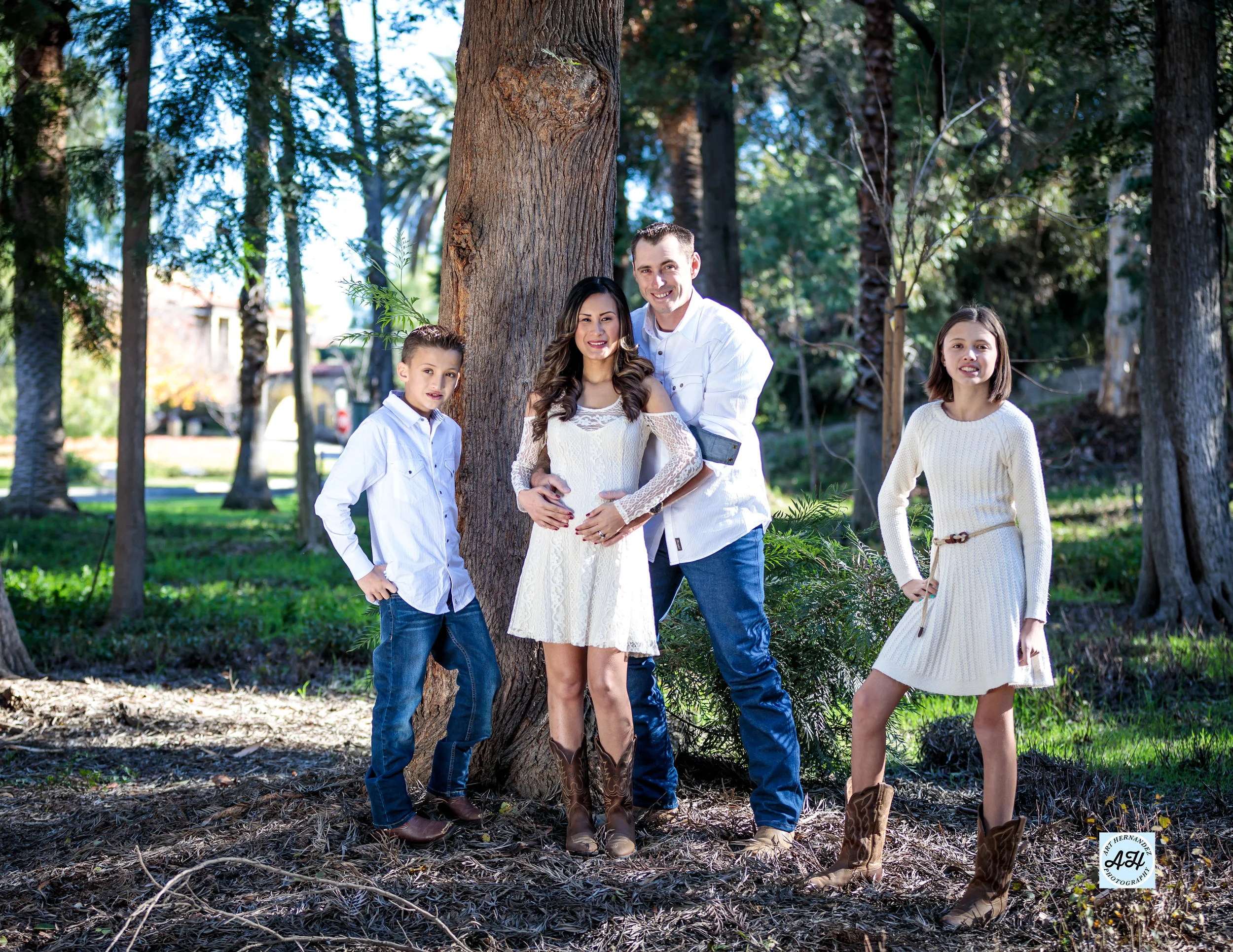 location: Redlands, CA This is a beautiful photo session with the Anthony Family on the bright sunny day. The time of the day is noontime but we were able to get a good light. 