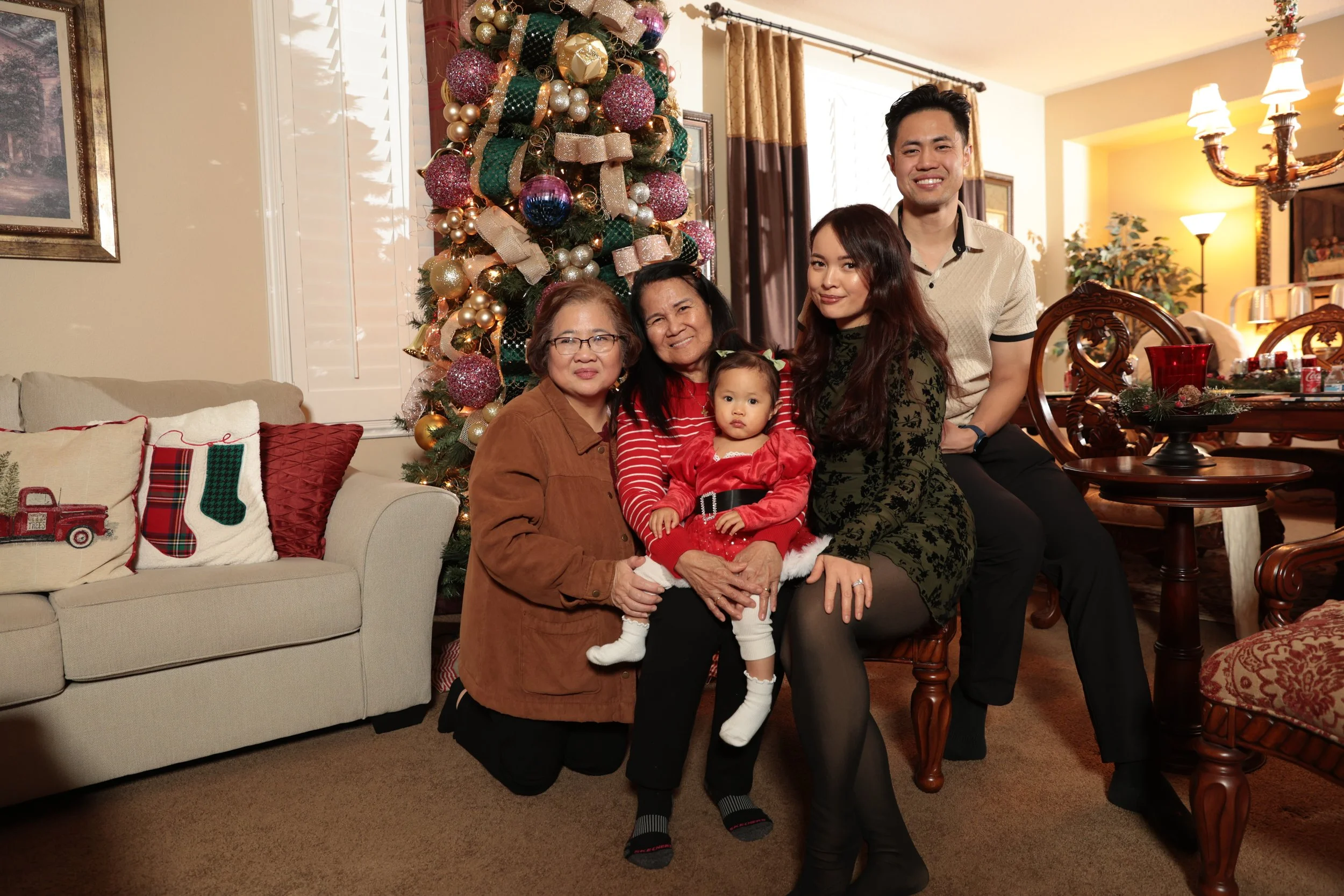 xmas 2025_home_-76.jpg