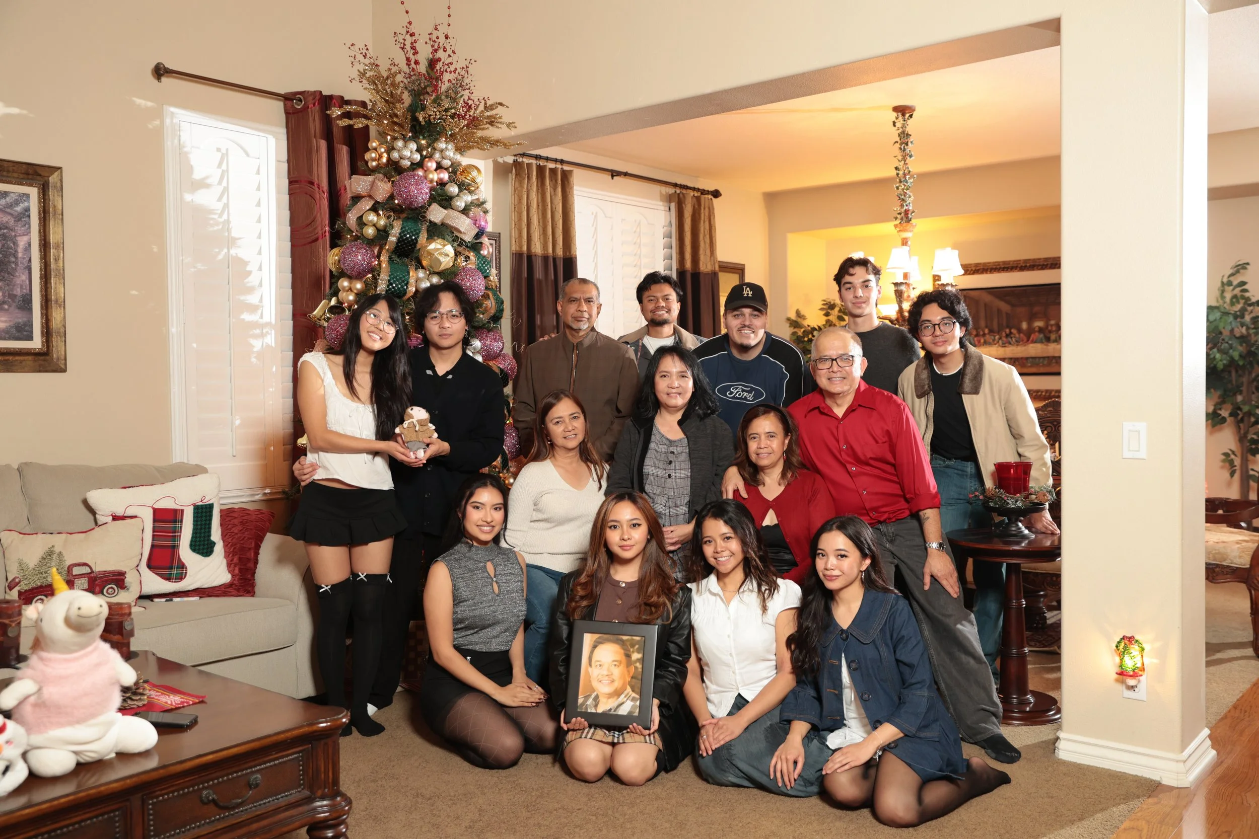 xmas 2025_home_-128.jpg