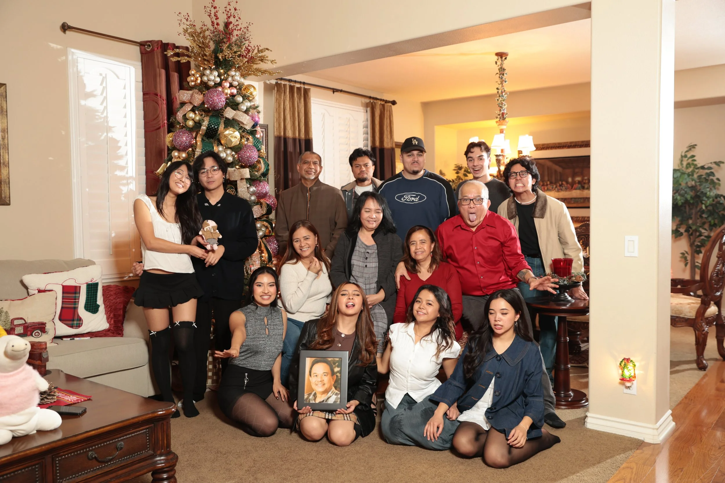 xmas 2025_home_-131.jpg