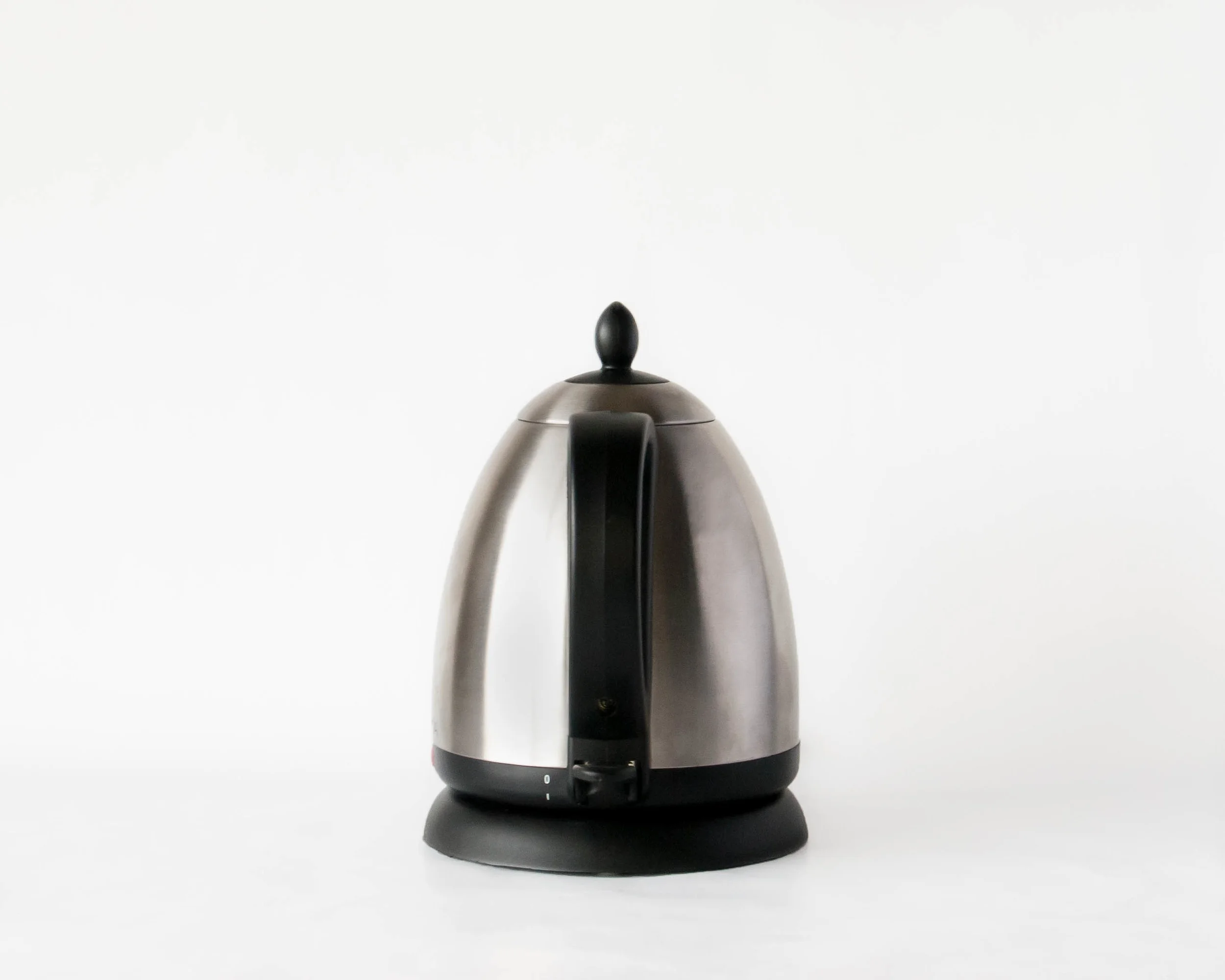 Bonavita Electric Kettle Rear View